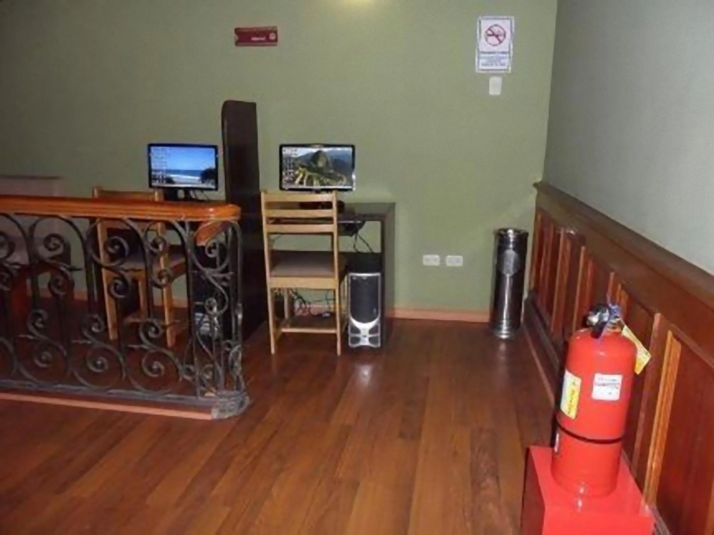 Business facilities in Hotel Inka Path