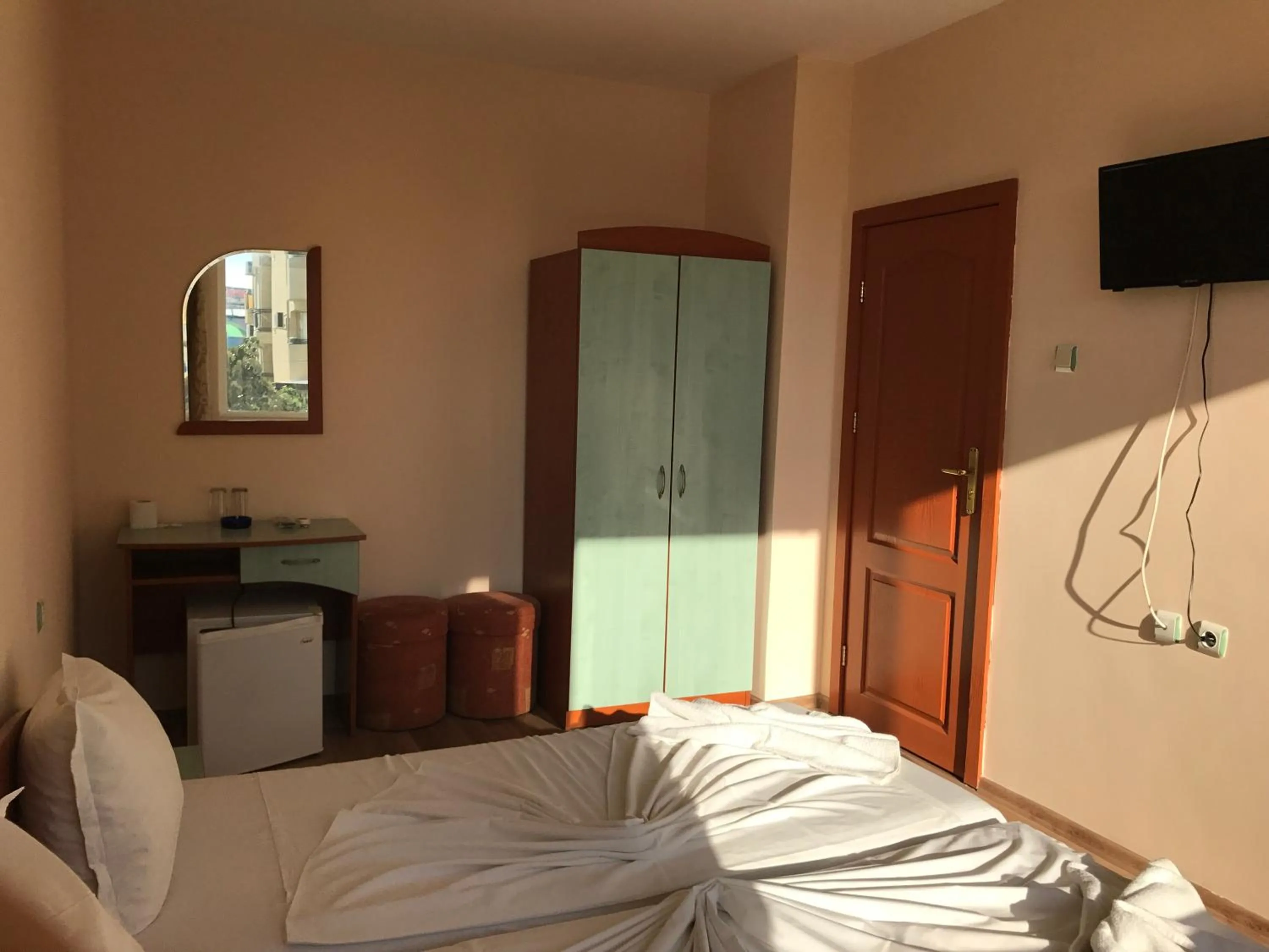 Photo of the whole room, Bed in Arkadia Guest House
