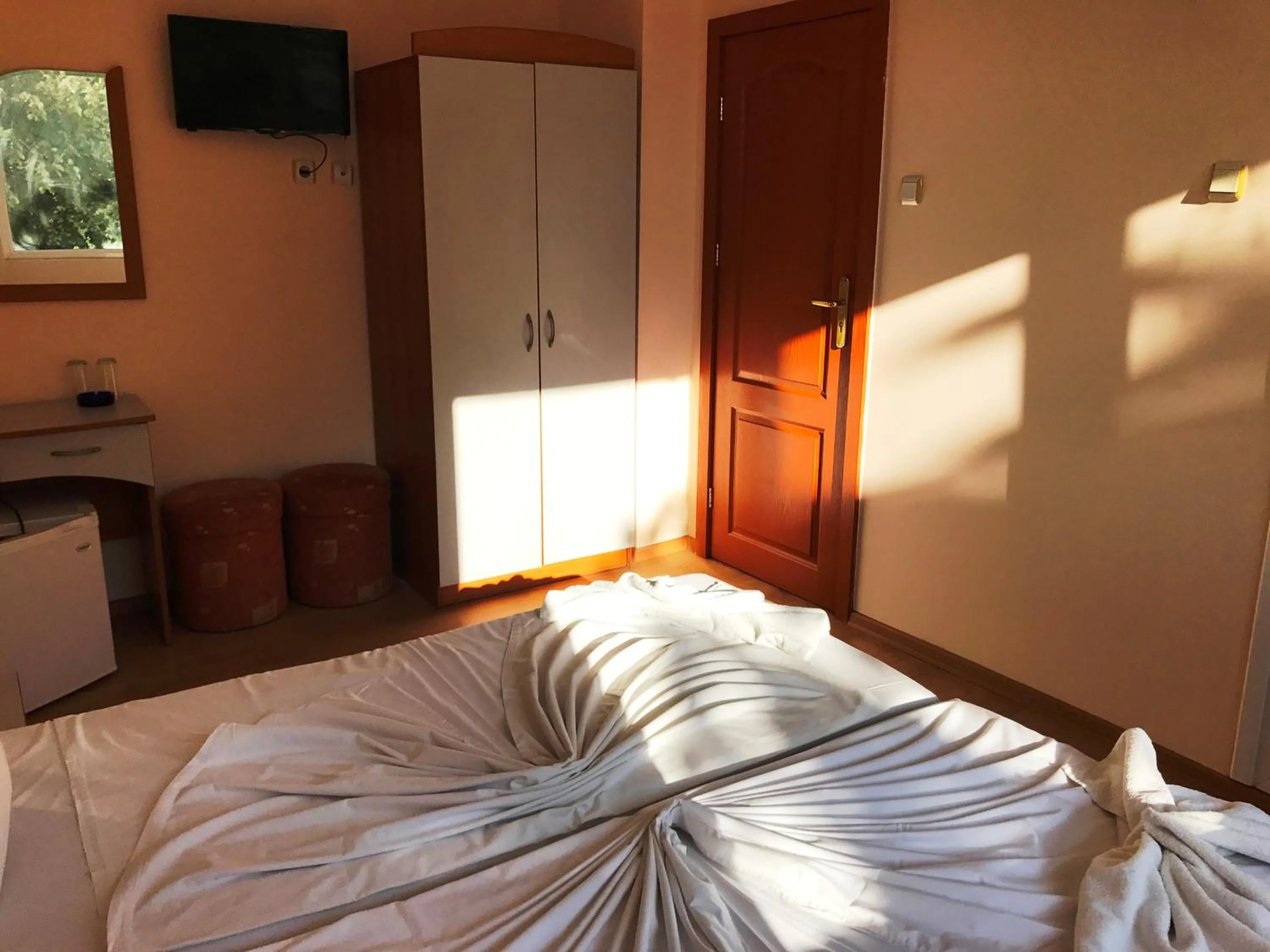 Photo of the whole room, Bed in Arkadia Guest House