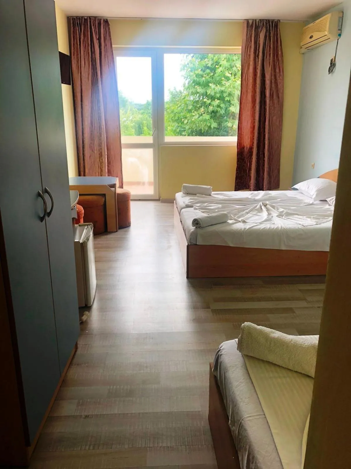 Photo of the whole room, Bed in Arkadia Guest House