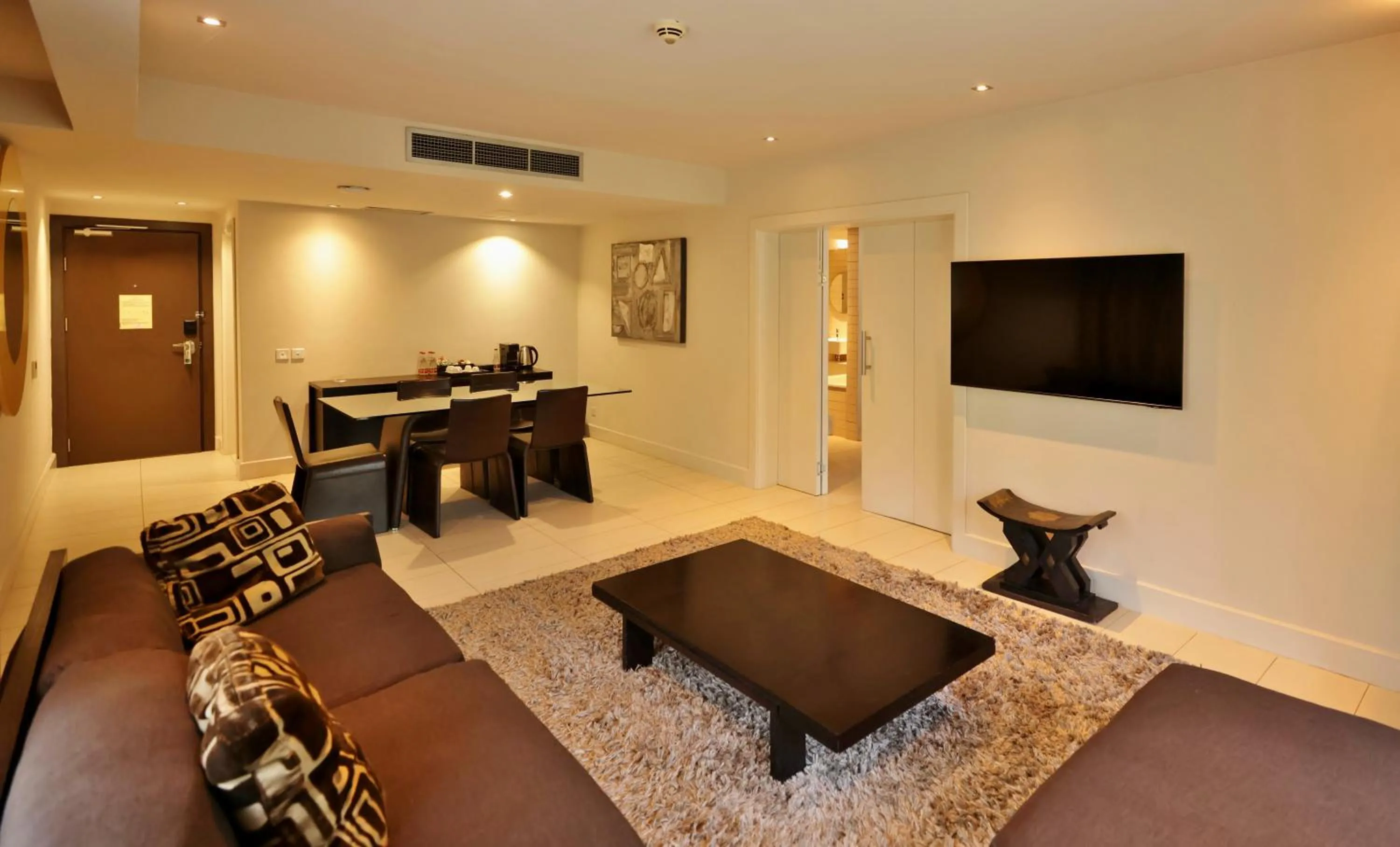 Living room in Labadi Beach Hotel