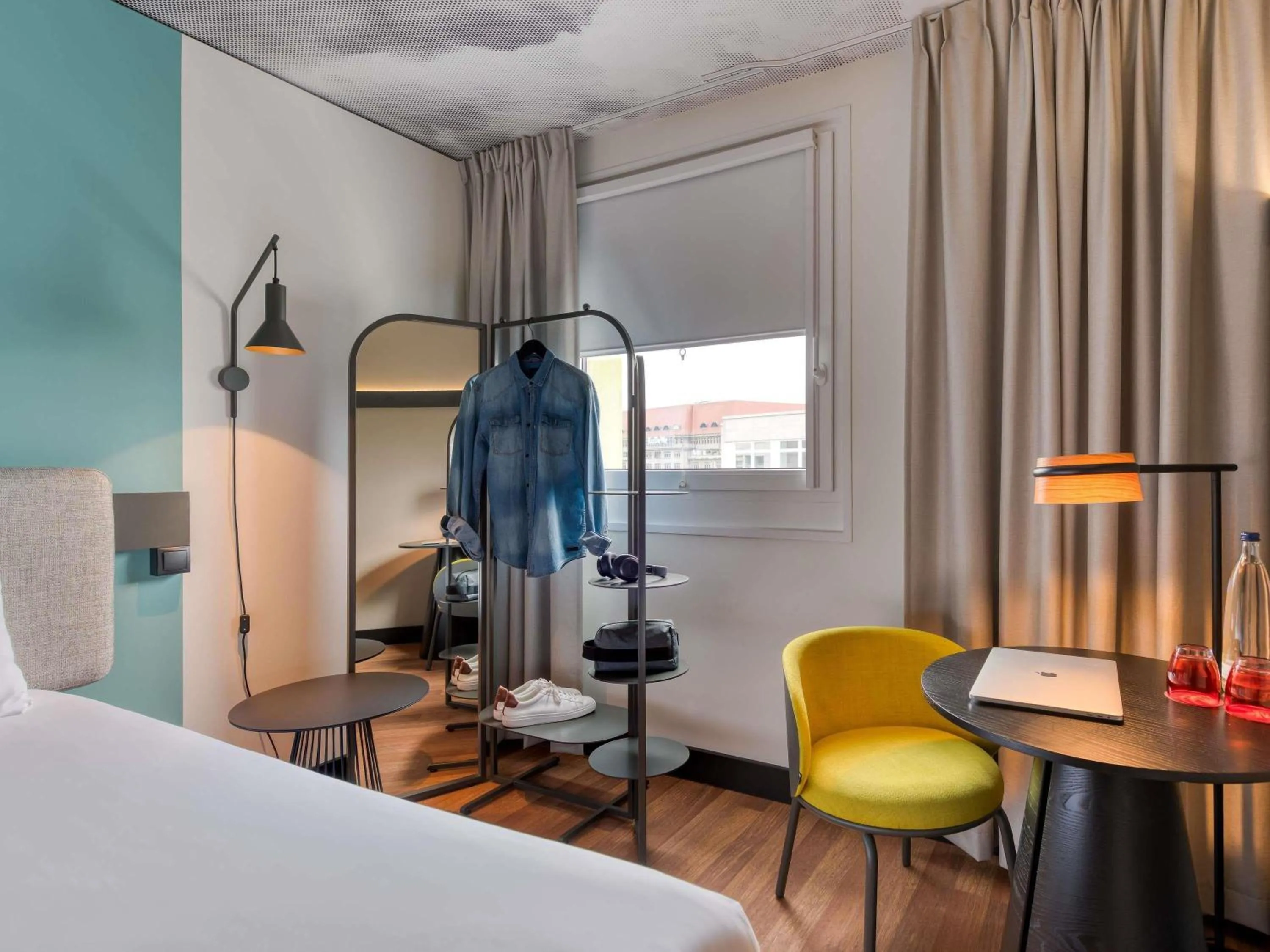 Bedroom, Bed in ibis Berlin Kurfuerstendamm - neu renoviert