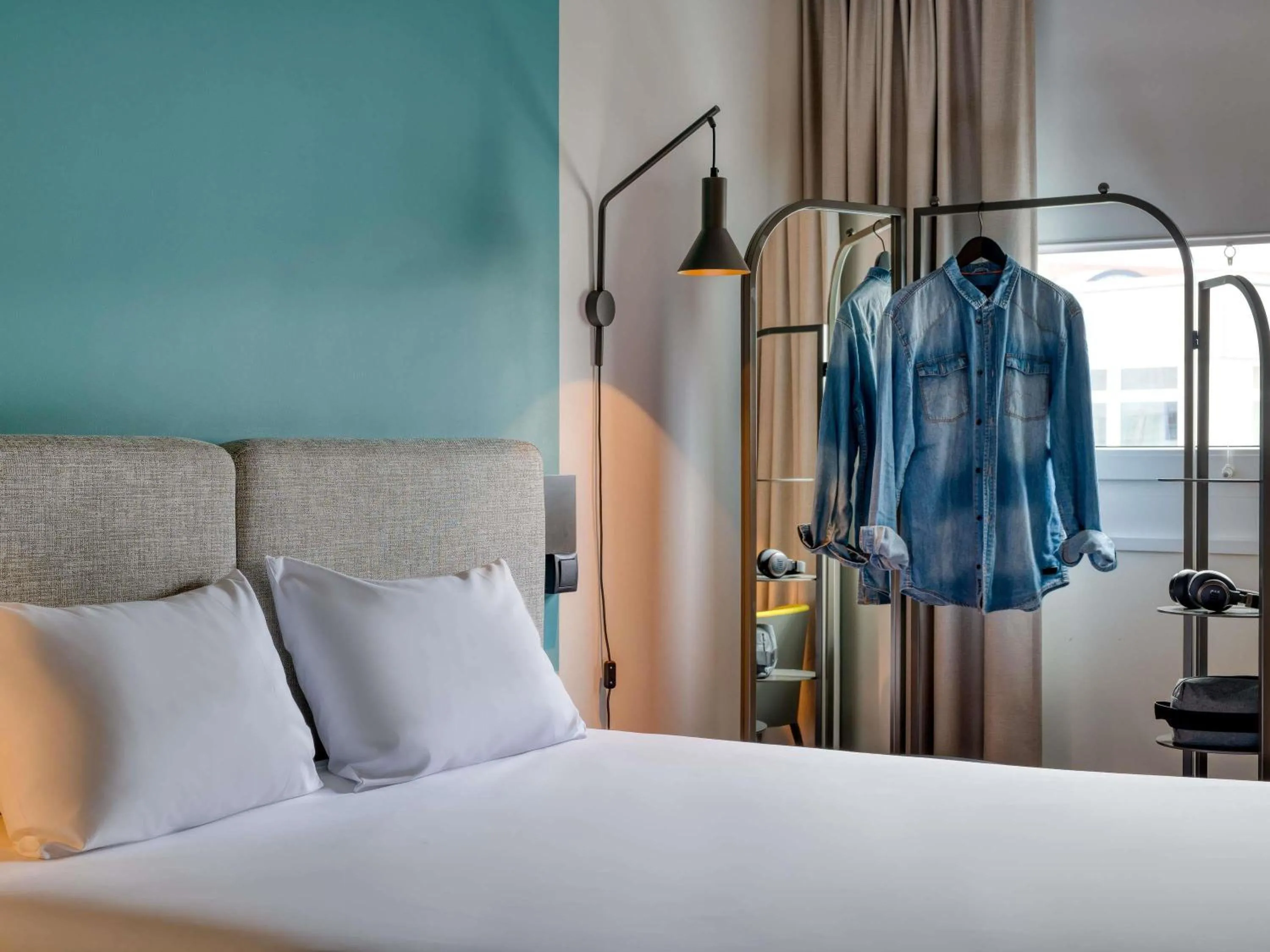 Bedroom, Bed in ibis Berlin Kurfuerstendamm - neu renoviert