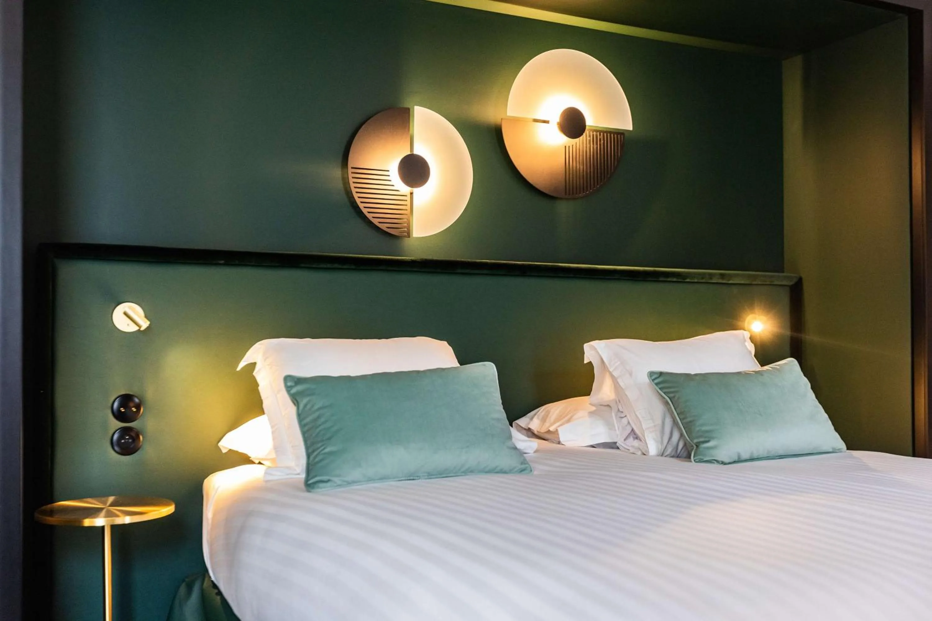 Bedroom, Bed in Best Western Plus Crystal, Hotel,Bar & Spa