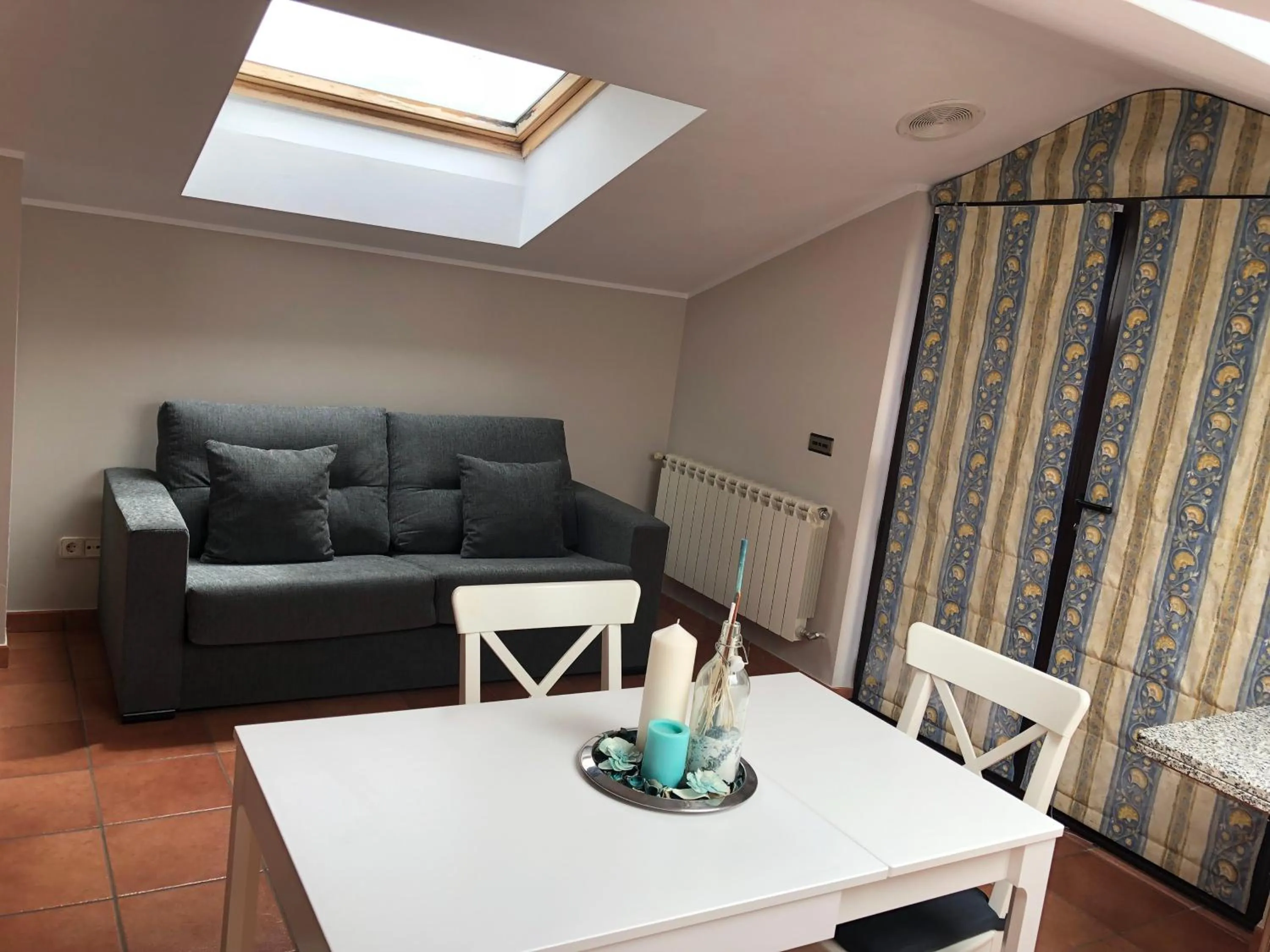 Kitchen or kitchenette in Hotel - Apartamentos Peña Santa