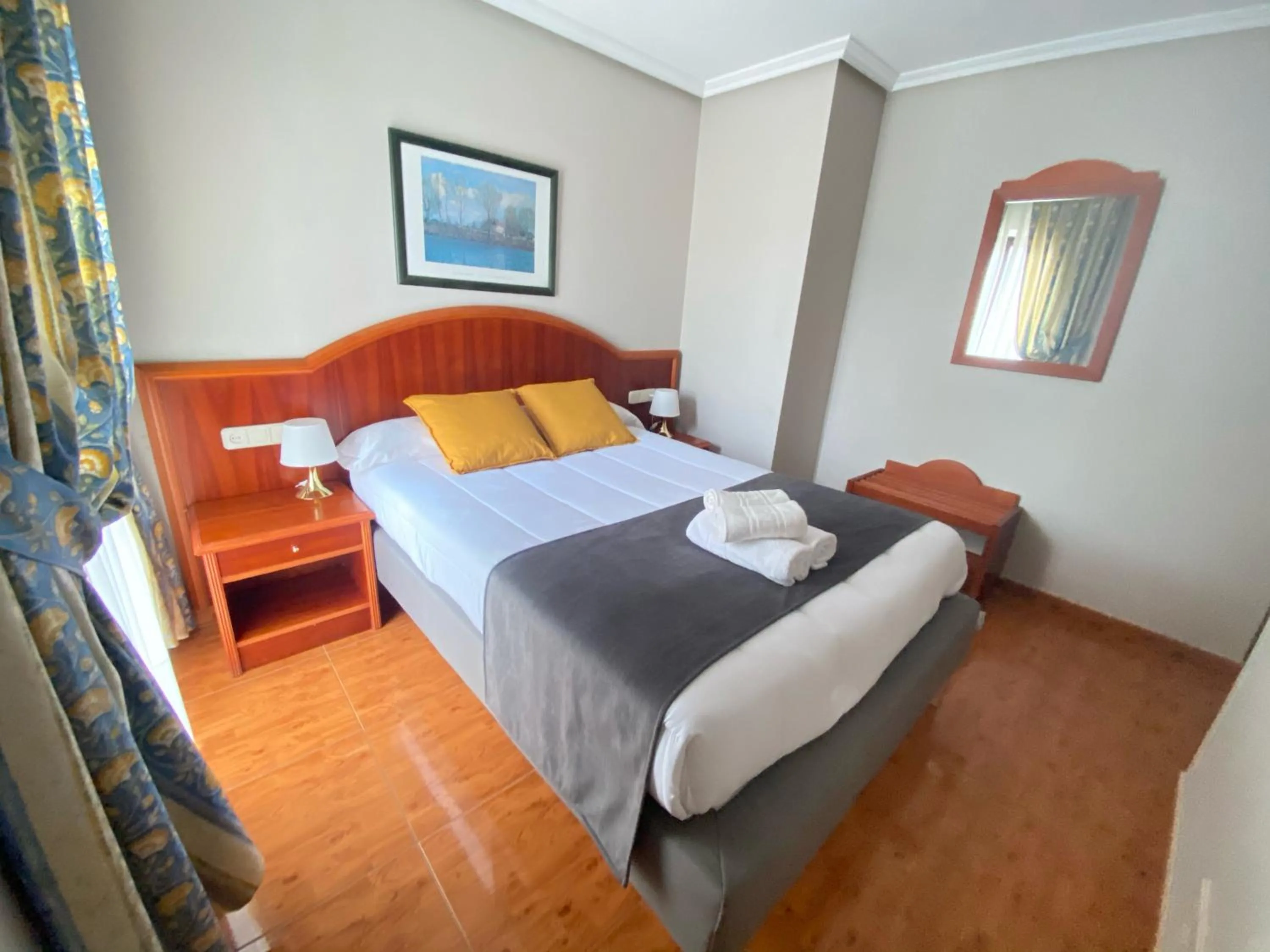 Bed in Hotel - Apartamentos Peña Santa