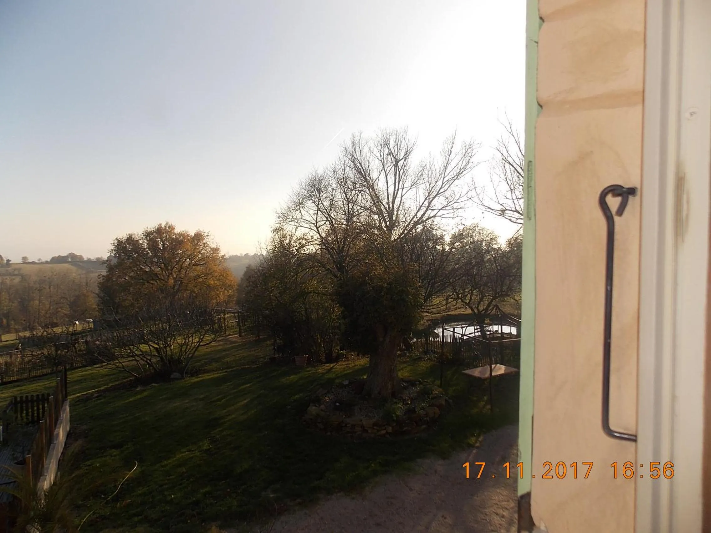 Garden view in A La Mare du Vieux Chêne