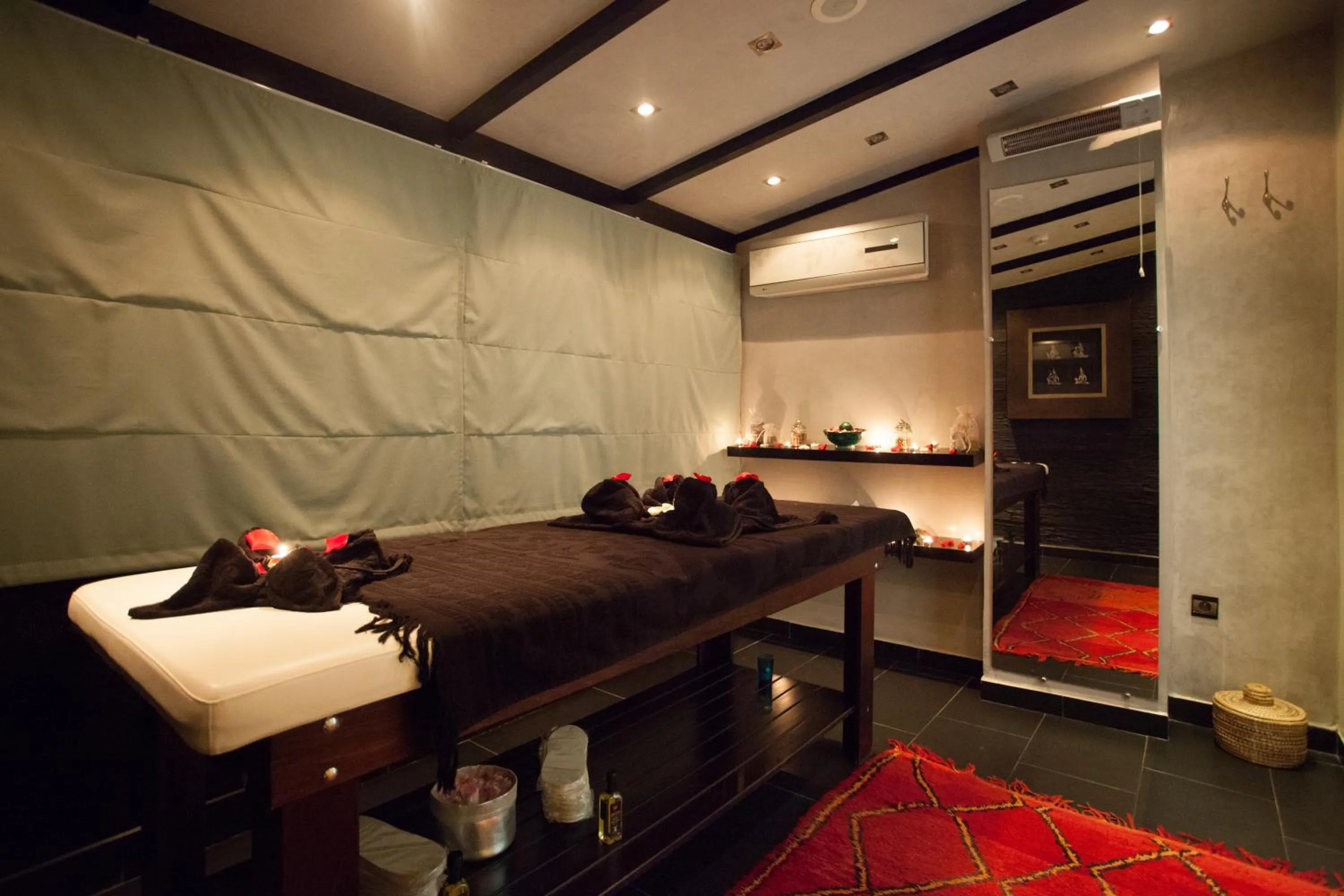 Bed in Medina Loft & Spa