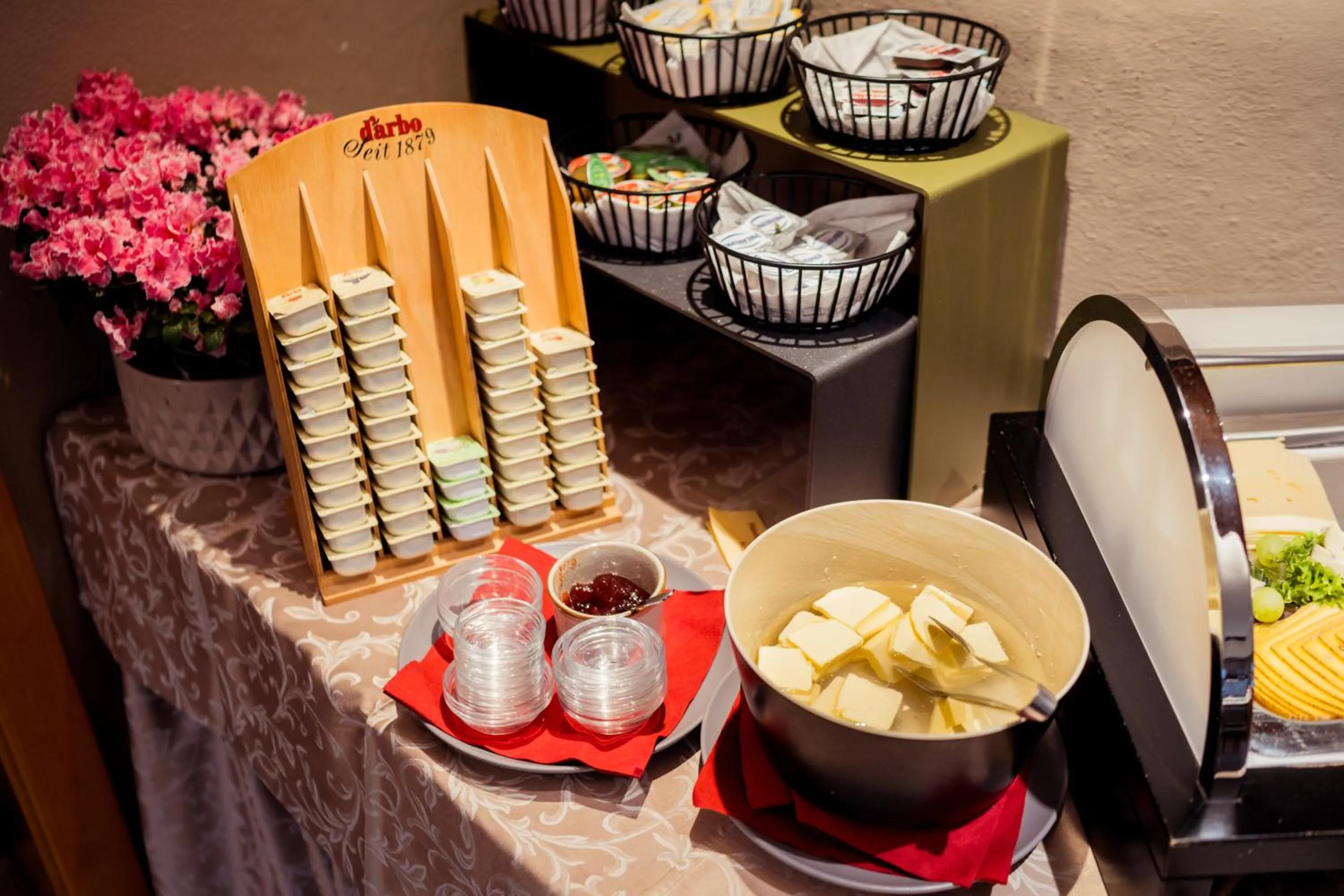 Breakfast in La Pasta Hotel Restaurant