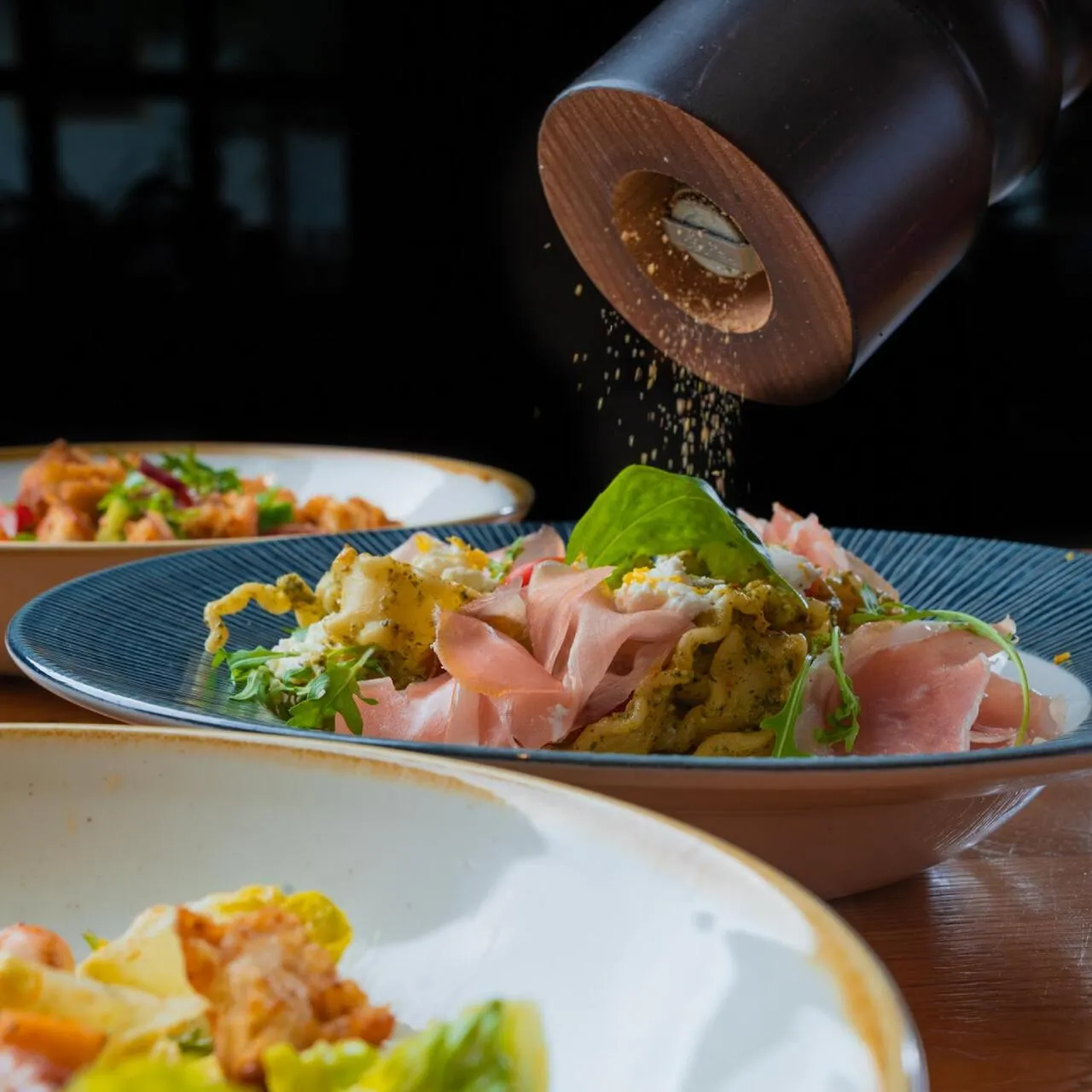 Restaurant/places to eat in La Pasta Hotel Restaurant