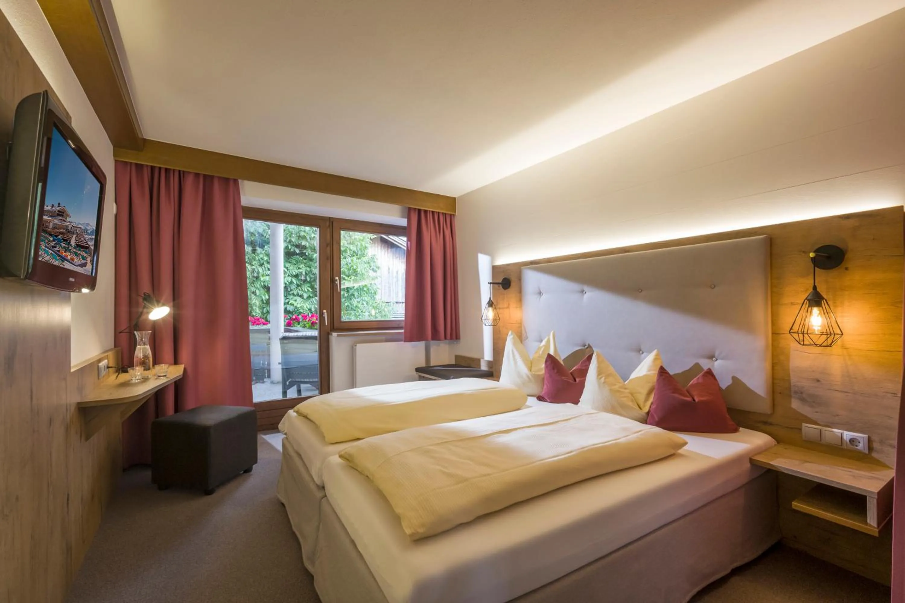 Photo of the whole room, Bed in La Pasta Hotel Restaurant