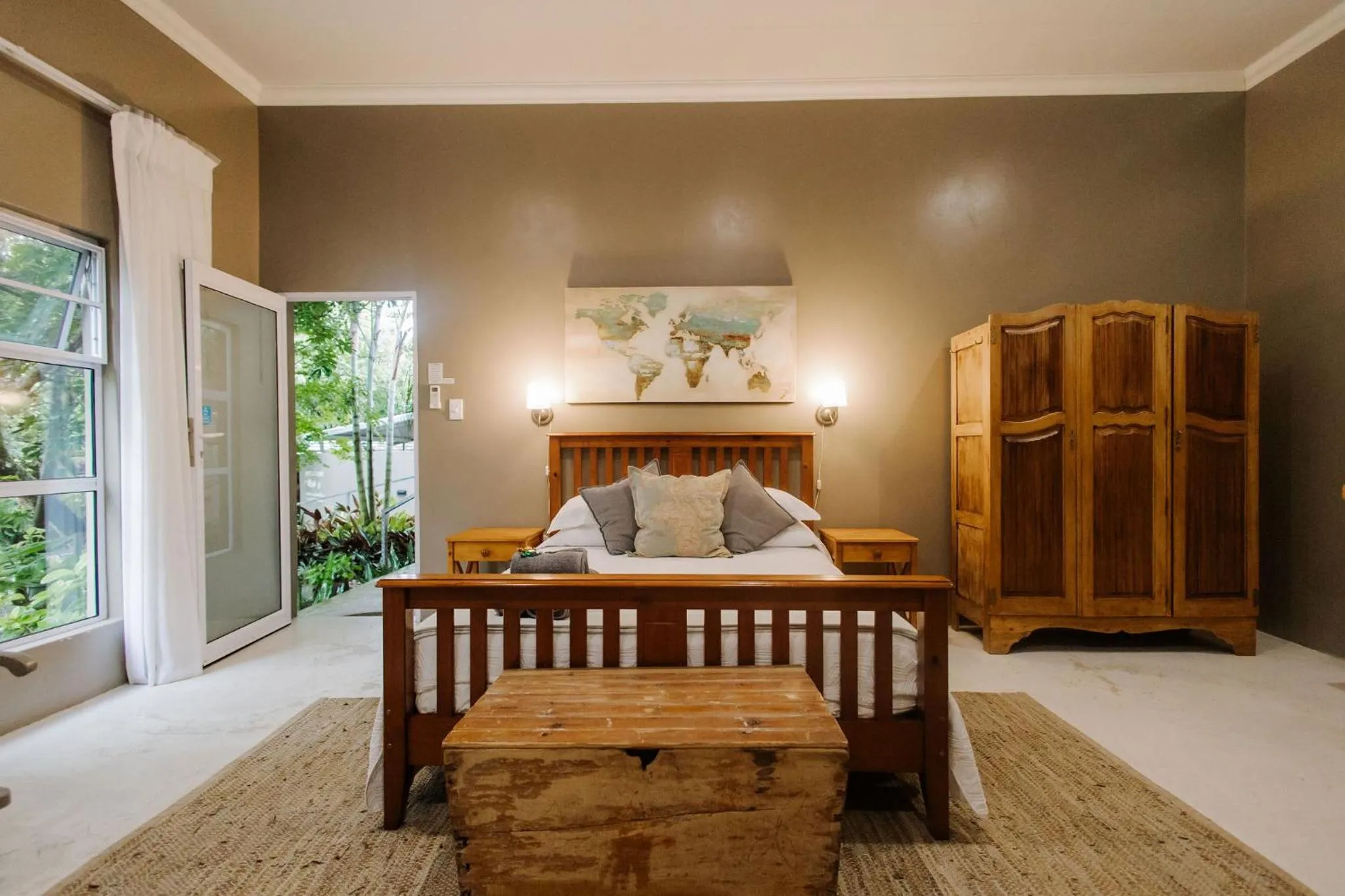 Bedroom, Bed in iGwalagwala Guest House