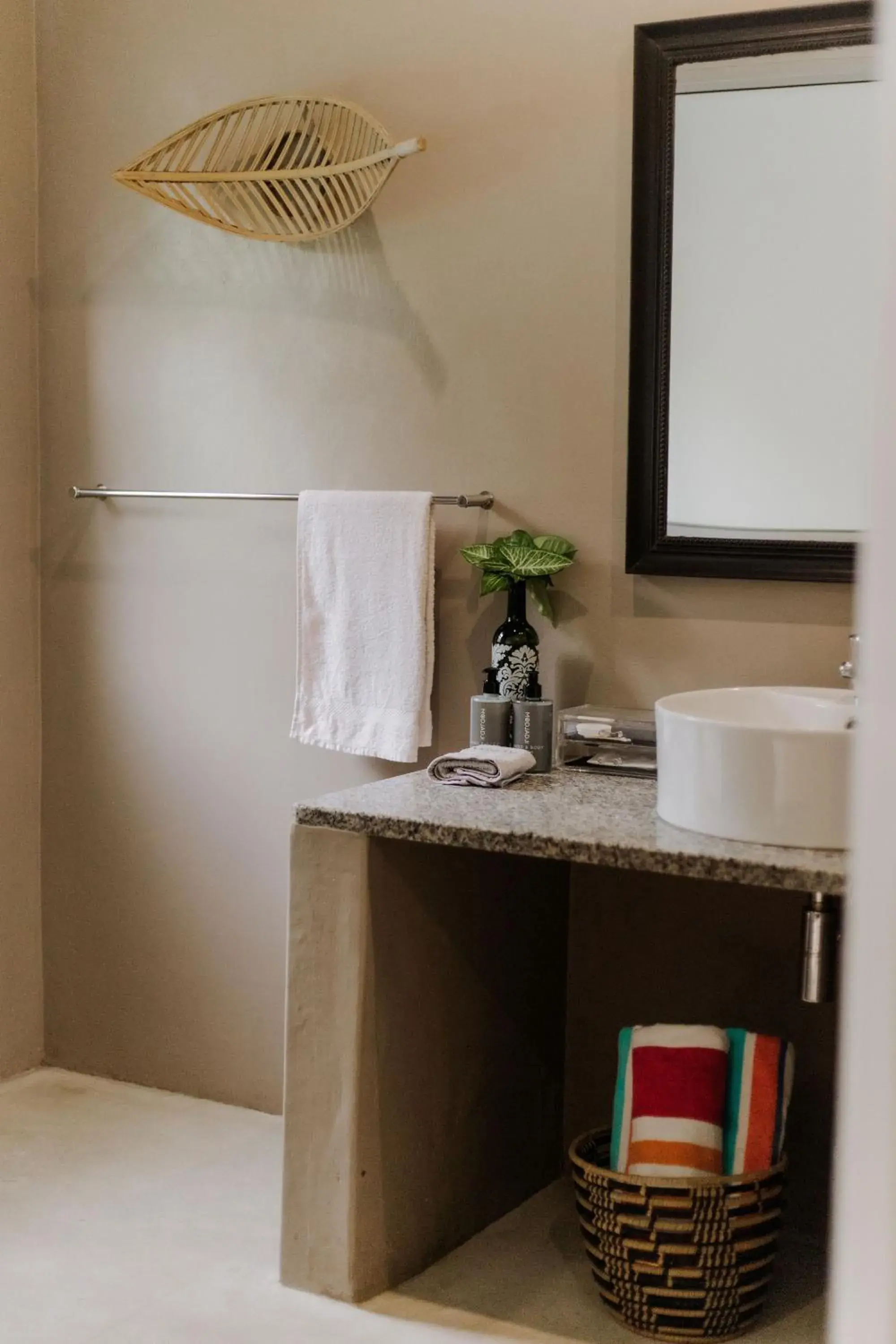 Standard Triple Room - single occupancy in iGwalagwala Guest House Standard Triple Room - single occupancy in iGwalagwala Guest House