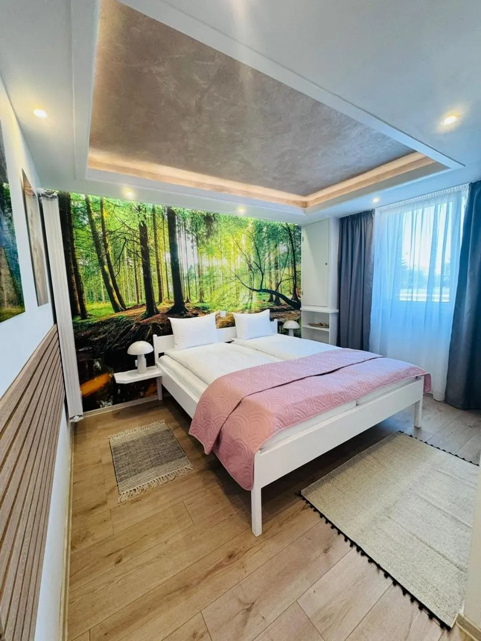 Bedroom, Bed in Villa Helvetia