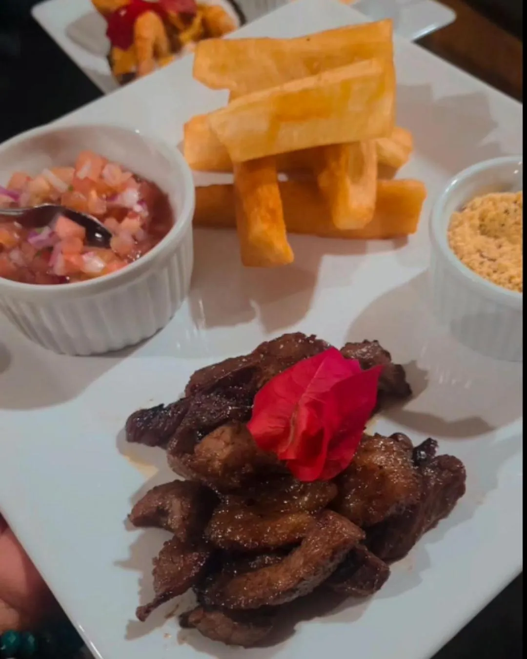 Restaurant/places to eat in Le Marin Hotel Boutique