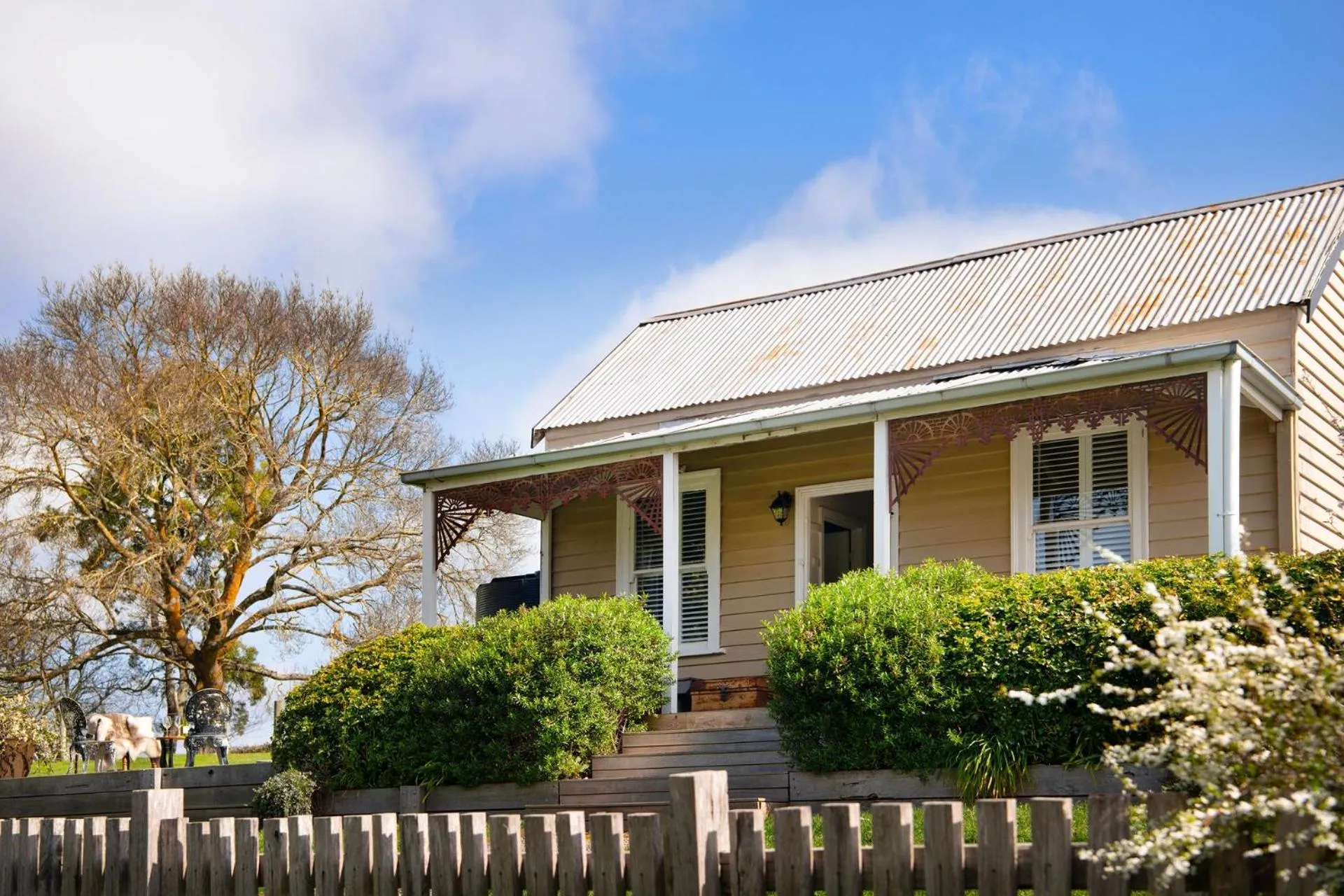 Table Hill Cottage - dog friendly retreat