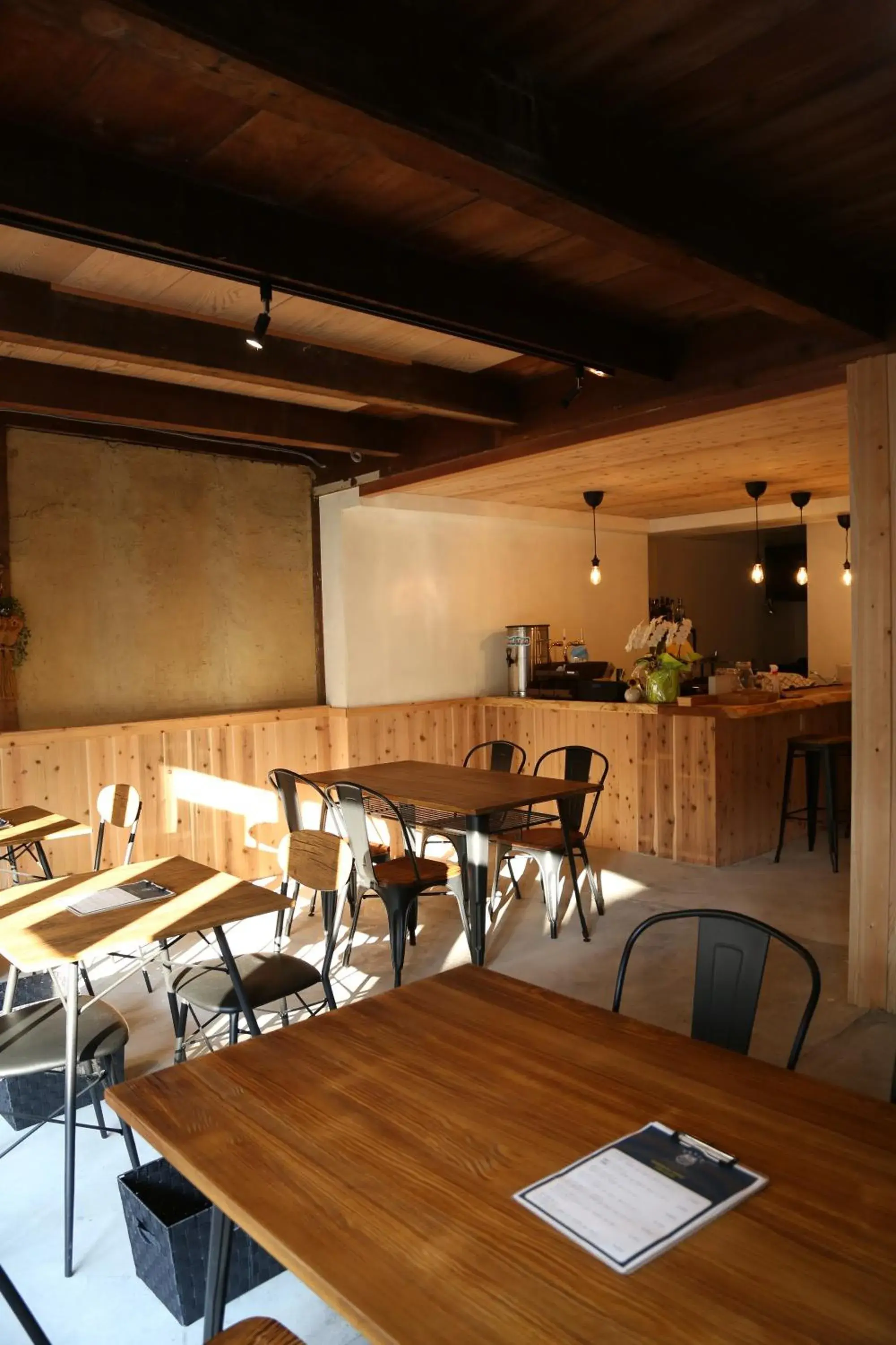 Restaurant/places to eat in PERCH GUEST HOUSE Restaurant/places to eat in PERCH GUEST HOUSE