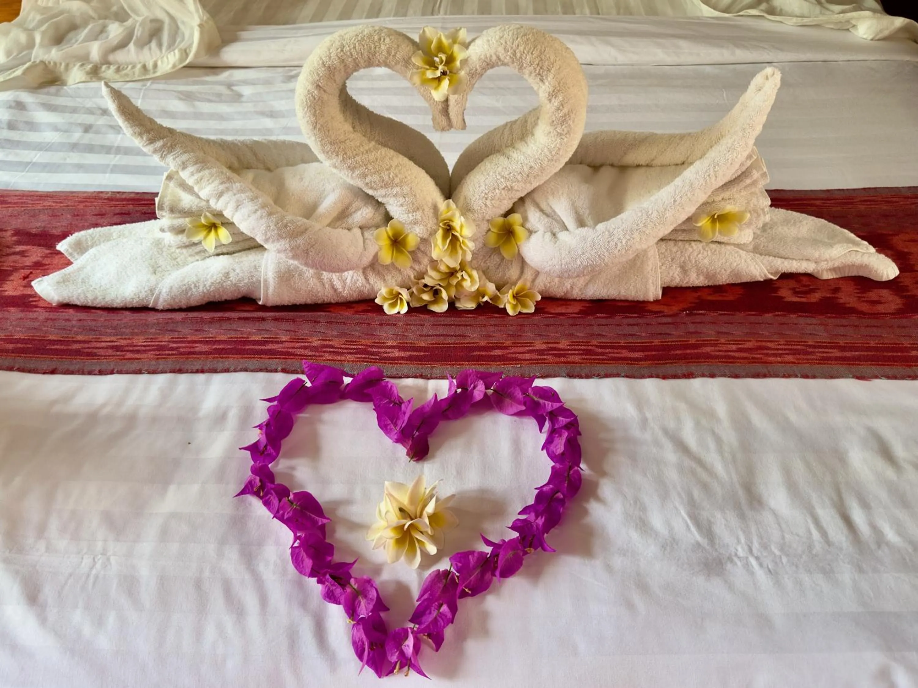 Bed in Jungle Paradise