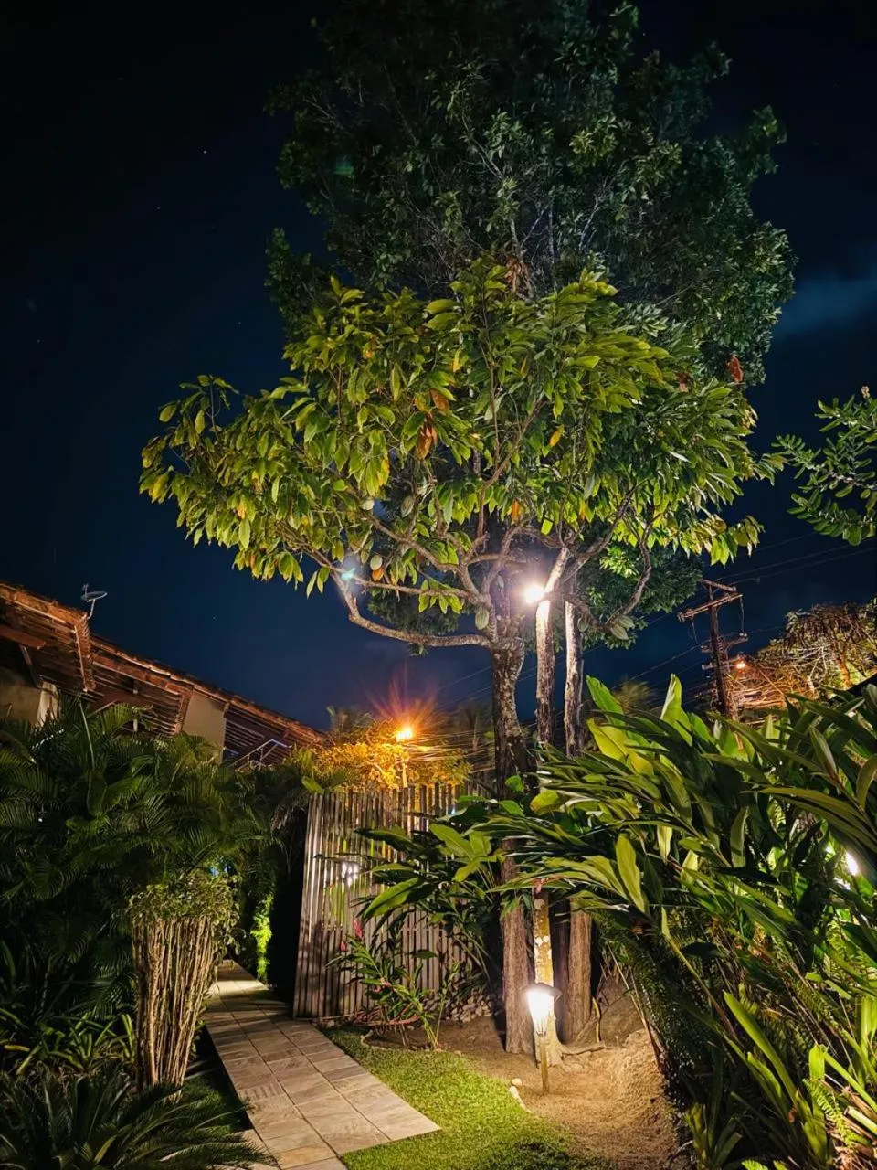 Night in Pousada Coisa e Tao