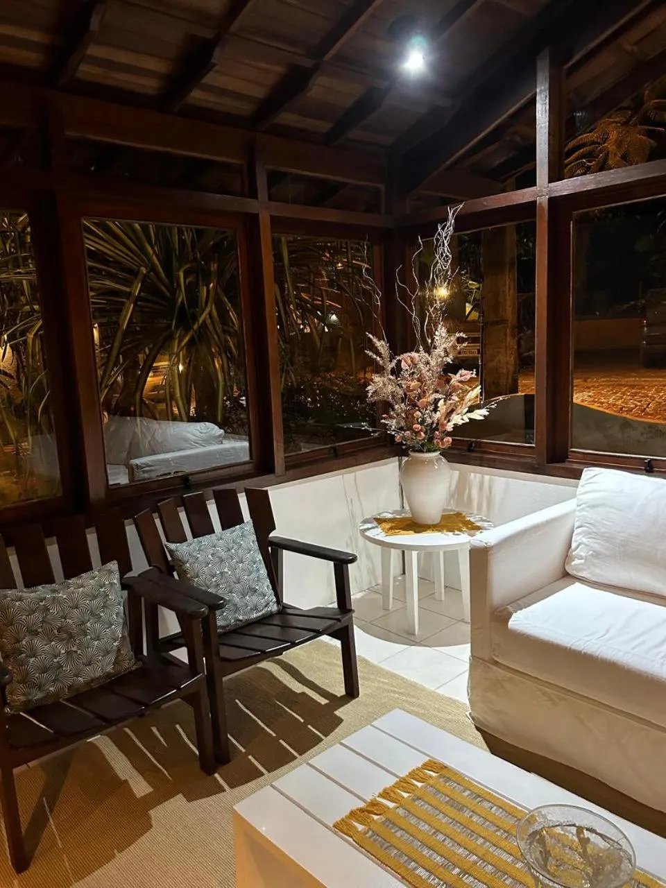 Lobby or reception in Pousada Coisa e Tao