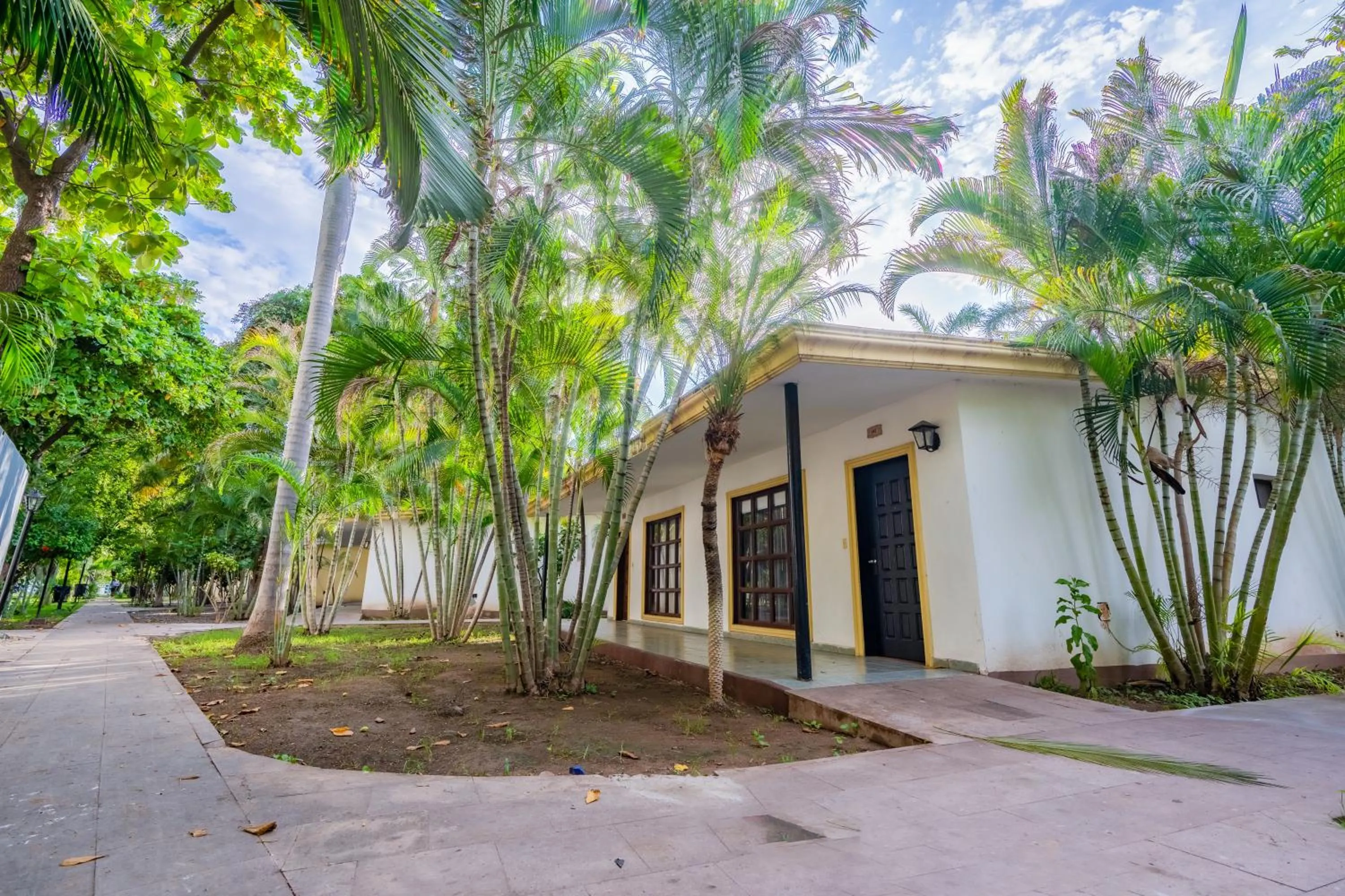 Property building in InHouse Select Hacienda Tres Rios Hotel Culiacán