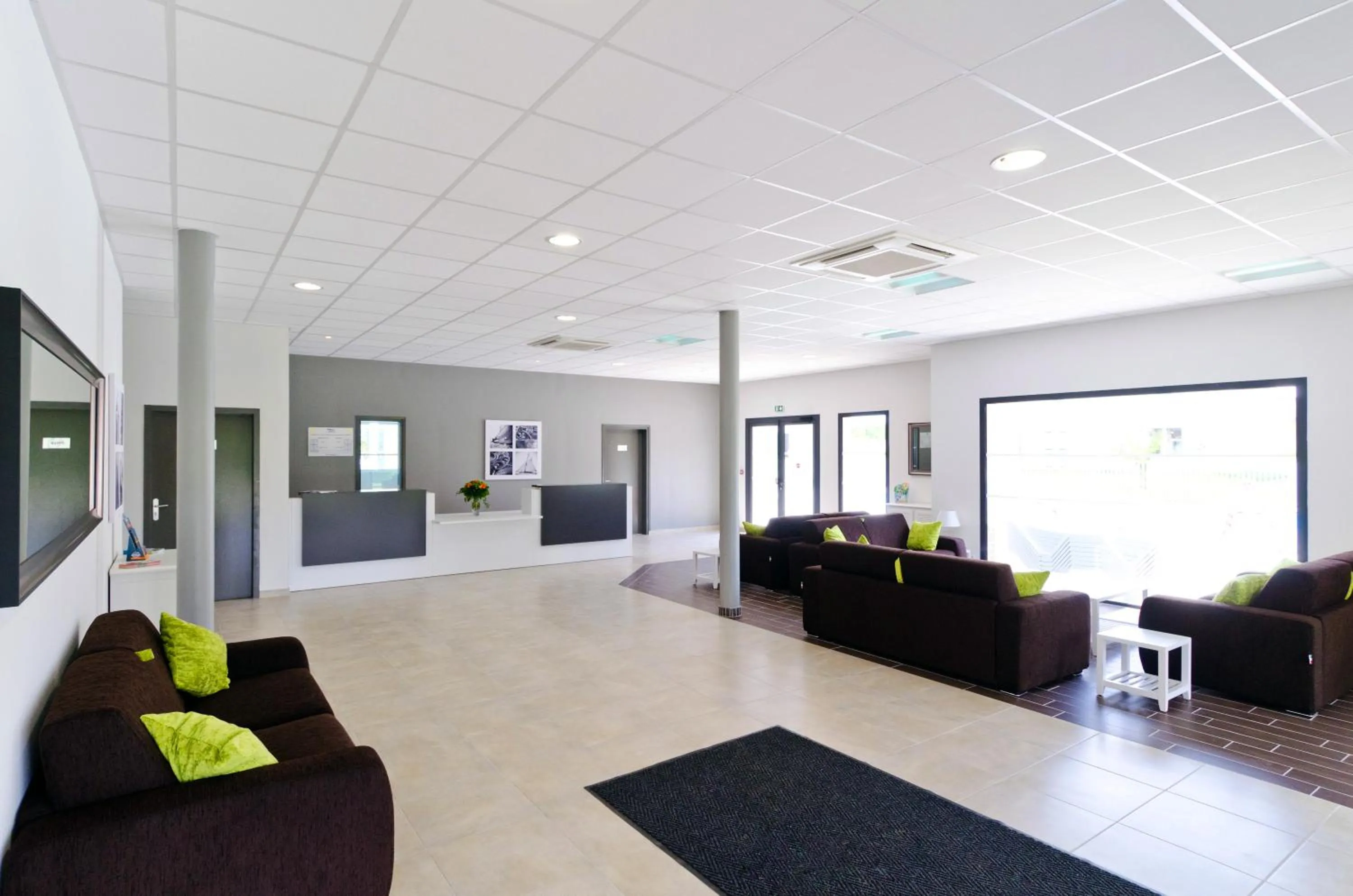Lobby or reception in Résidence Goélia Le Domaine des Mauriers