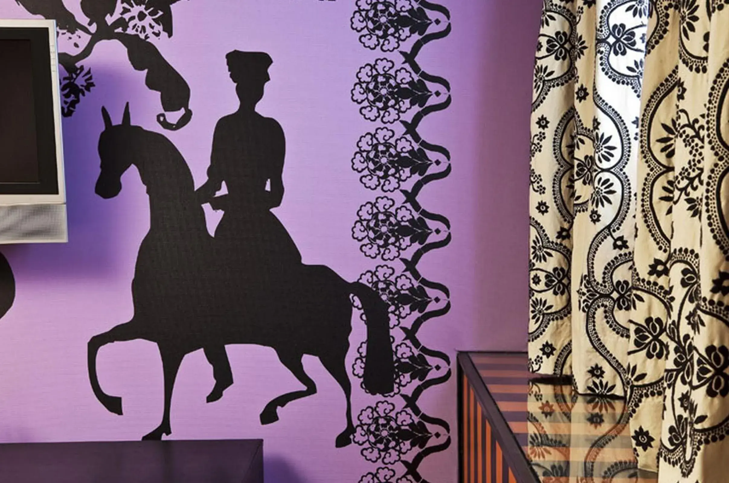 Decorative detail in Hôtel Le Bellechasse Saint-Germain Decorative detail in Hôtel Le Bellechasse Saint-Germain