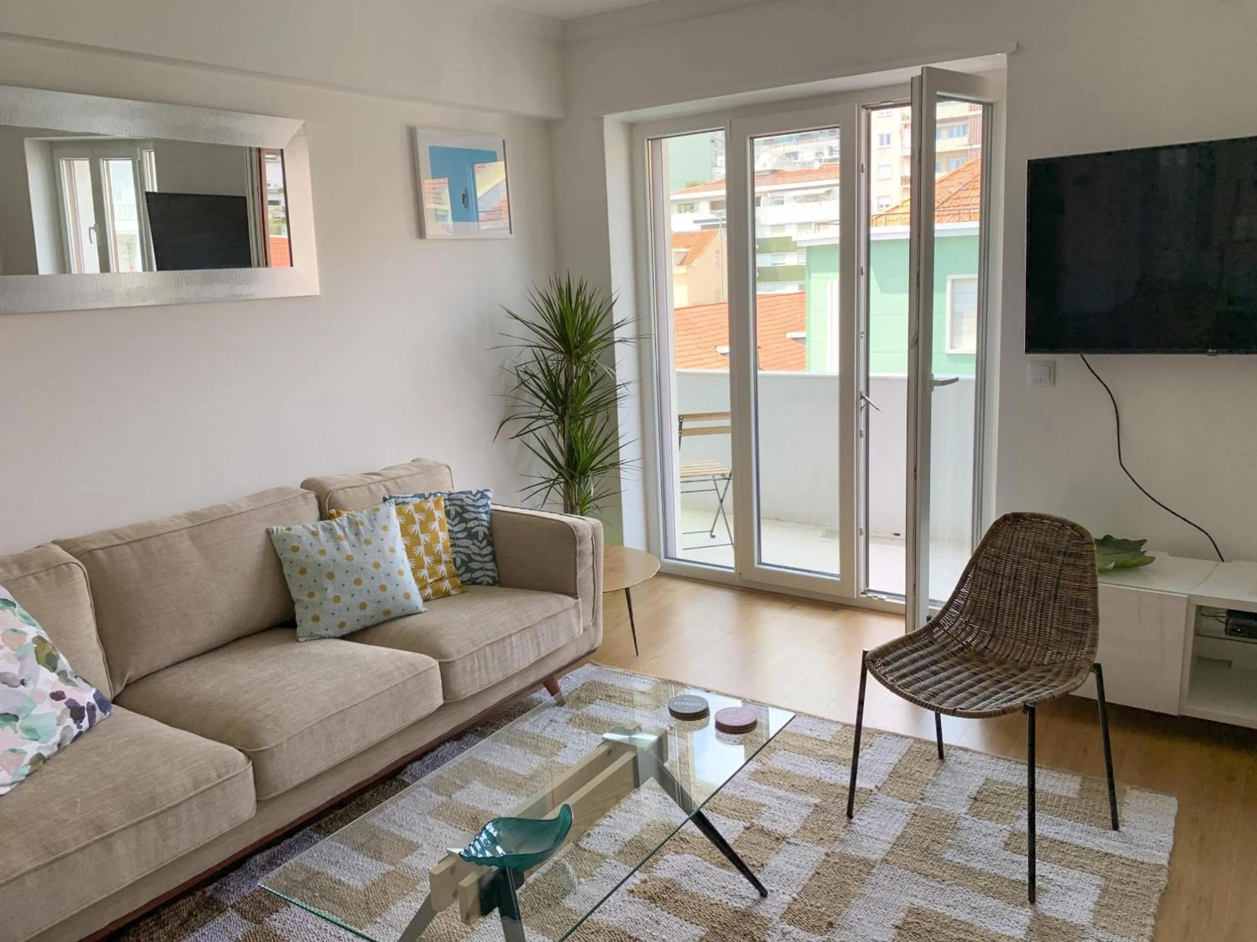 Communal lounge/ TV room in LV Premier Amoreiras AM3