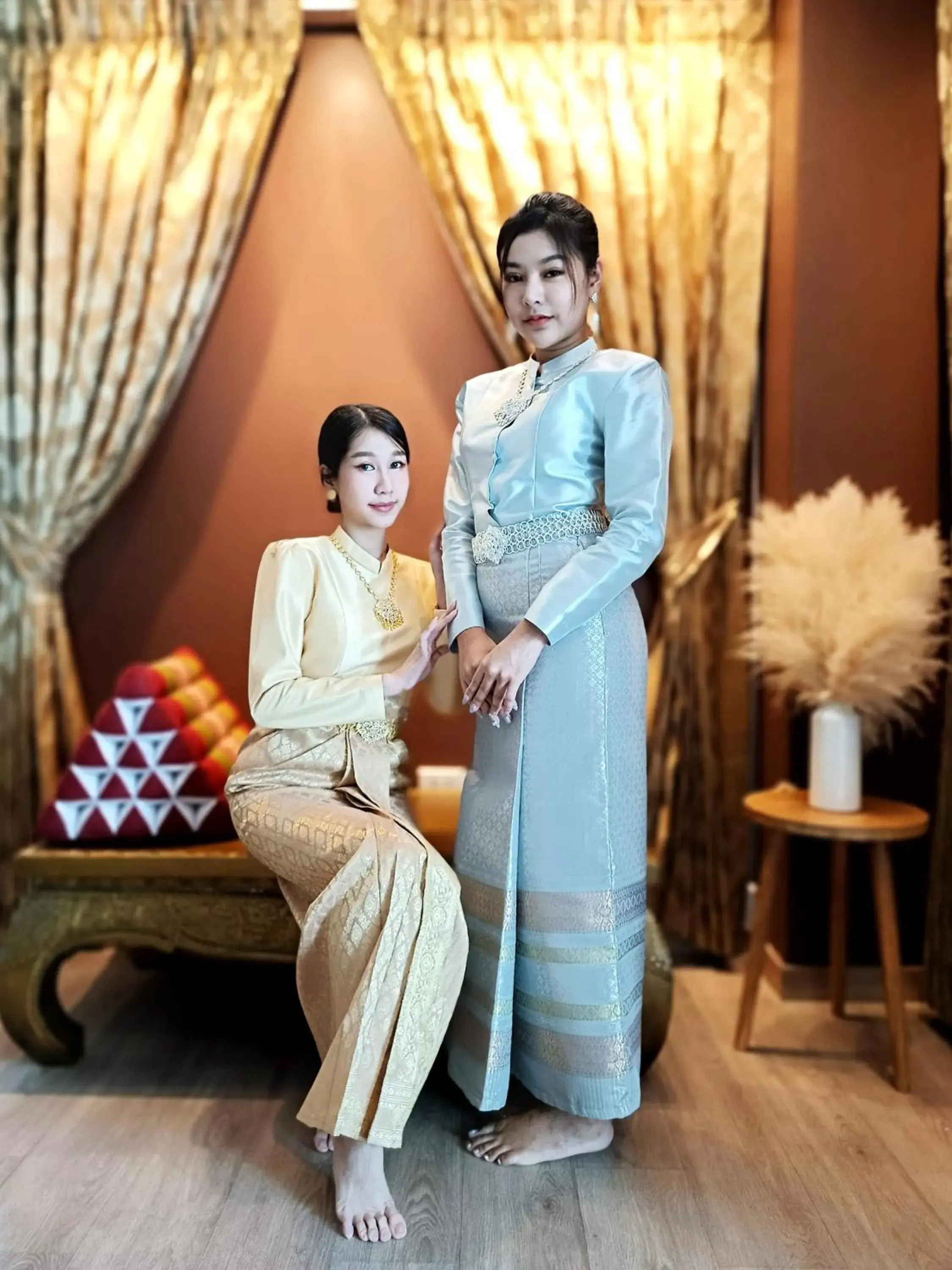 YAKTHAI POSHTEL YAKTHAI POSHTEL