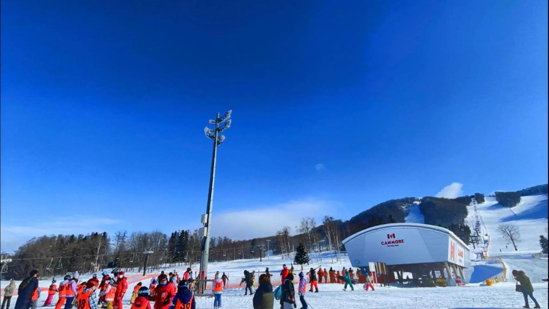 Skiing in The Peak Villa Suite Hokkaido