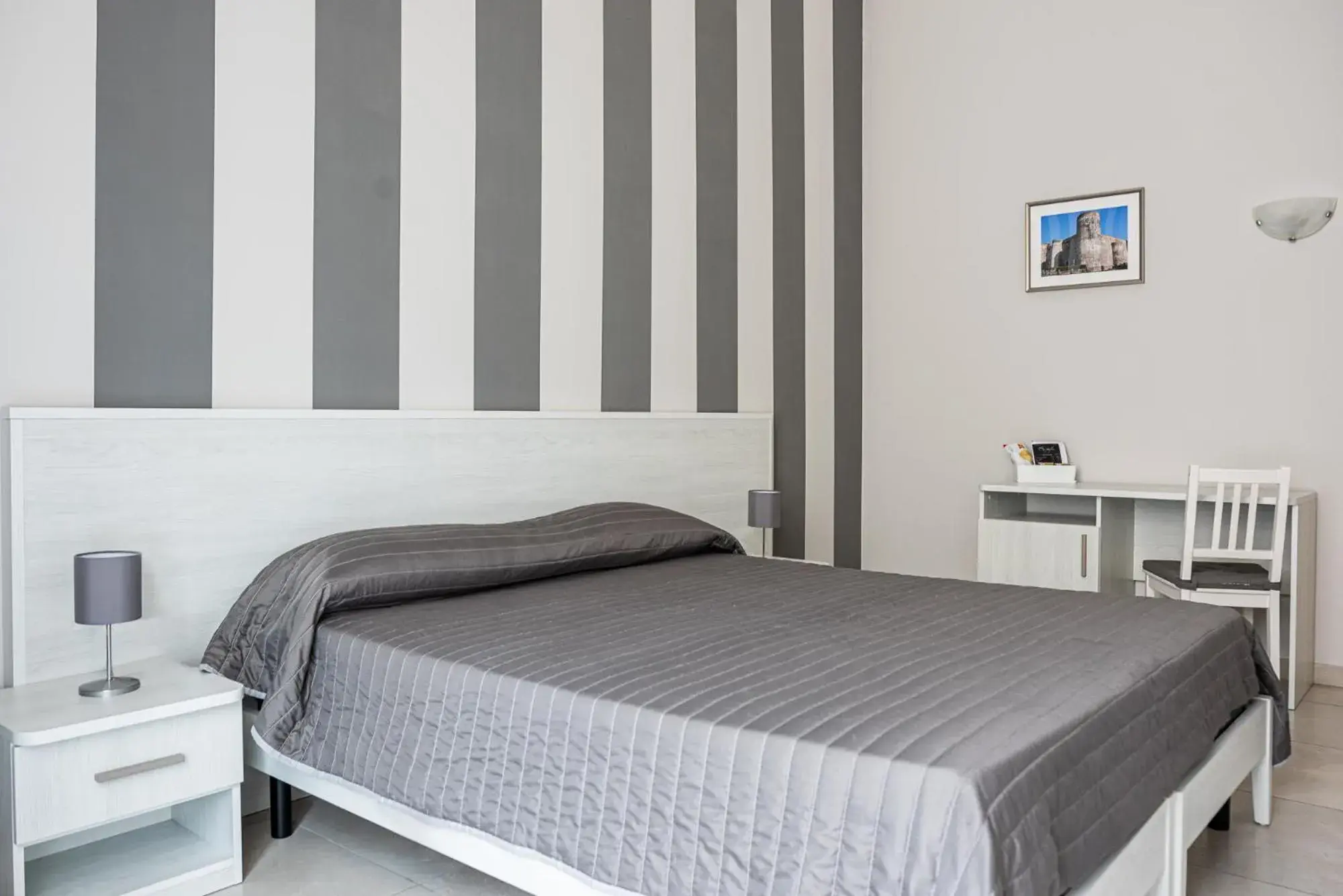 Photo of the whole room, Bed in Hotel Costanza Photo of the whole room, Bed in Hotel Costanza