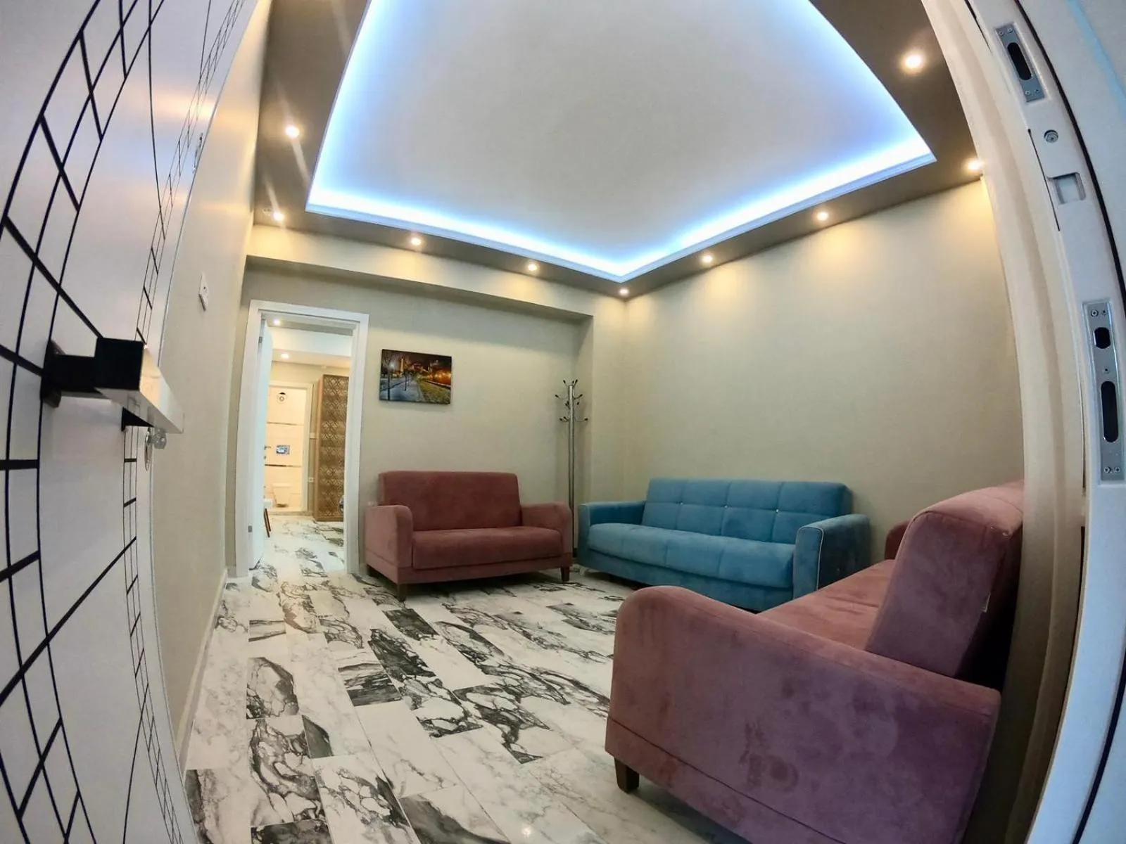 Communal lounge/ TV room in PASHA APART~BOUTİQUE HOTEL/YALOVA