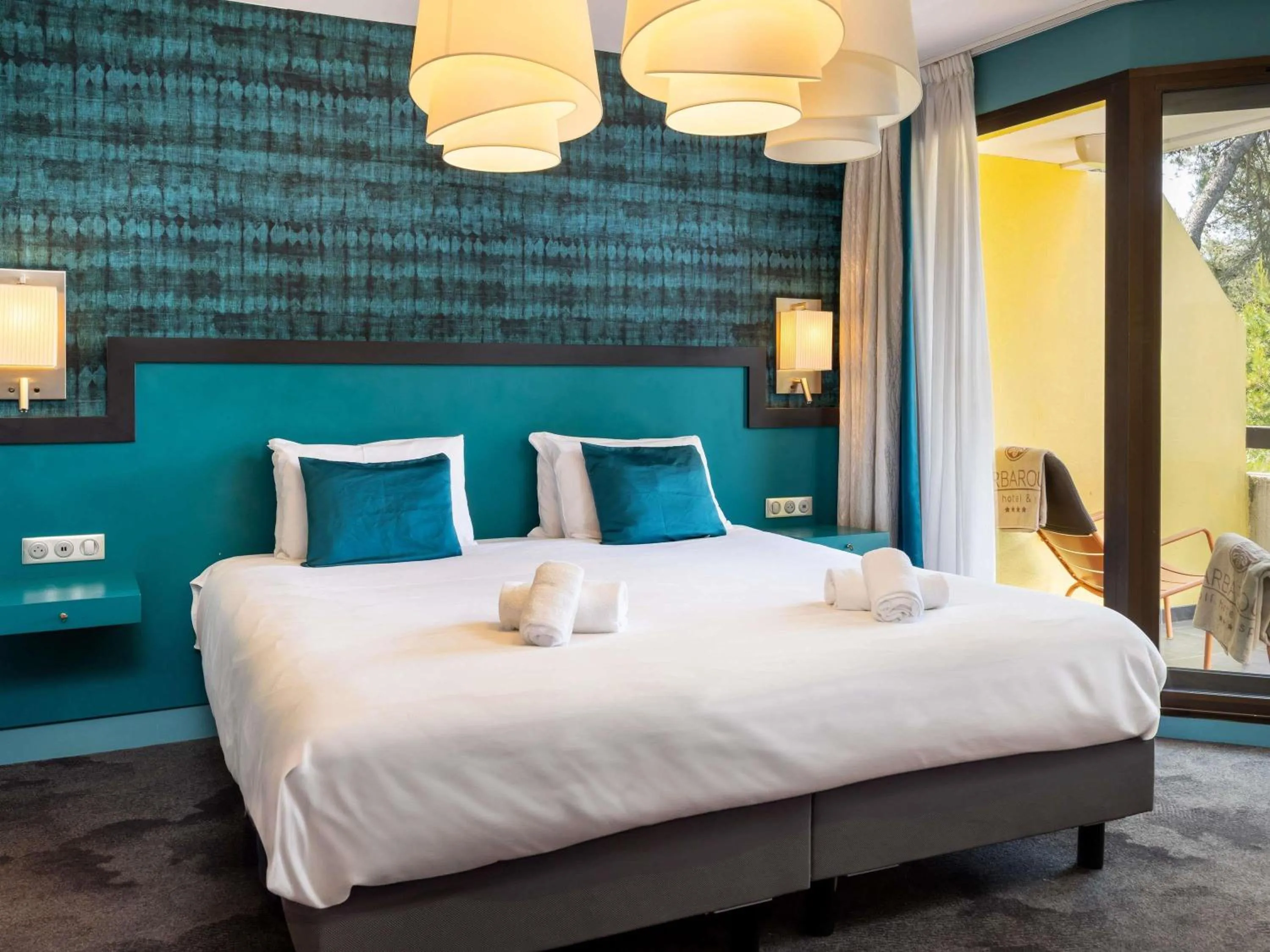 Bedroom, Bed in Mercure Brignoles Golf de Barbaroux & Spa