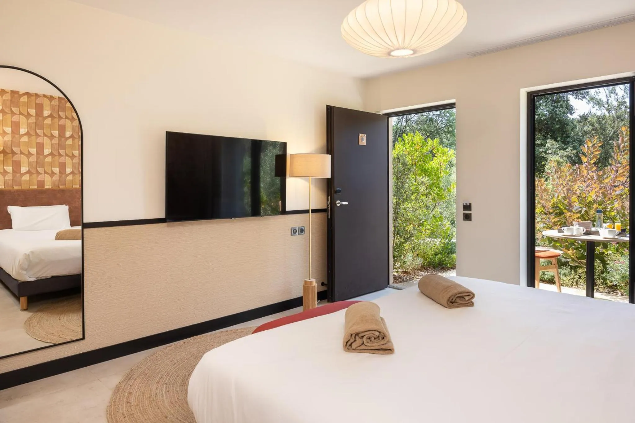 Bedroom, Bed in Mercure Brignoles Golf de Barbaroux & Spa