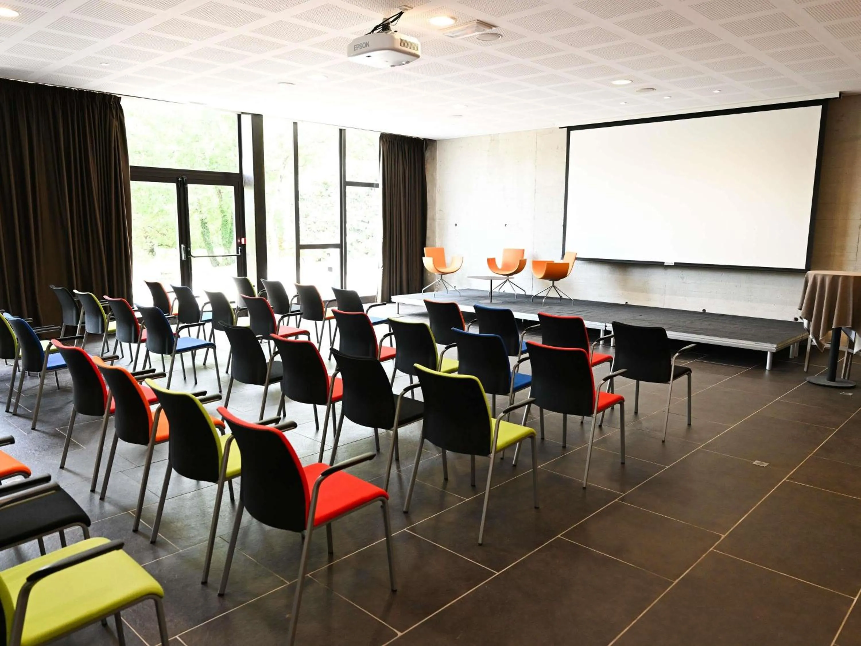 Meeting/conference room in Mercure Brignoles Golf de Barbaroux & Spa
