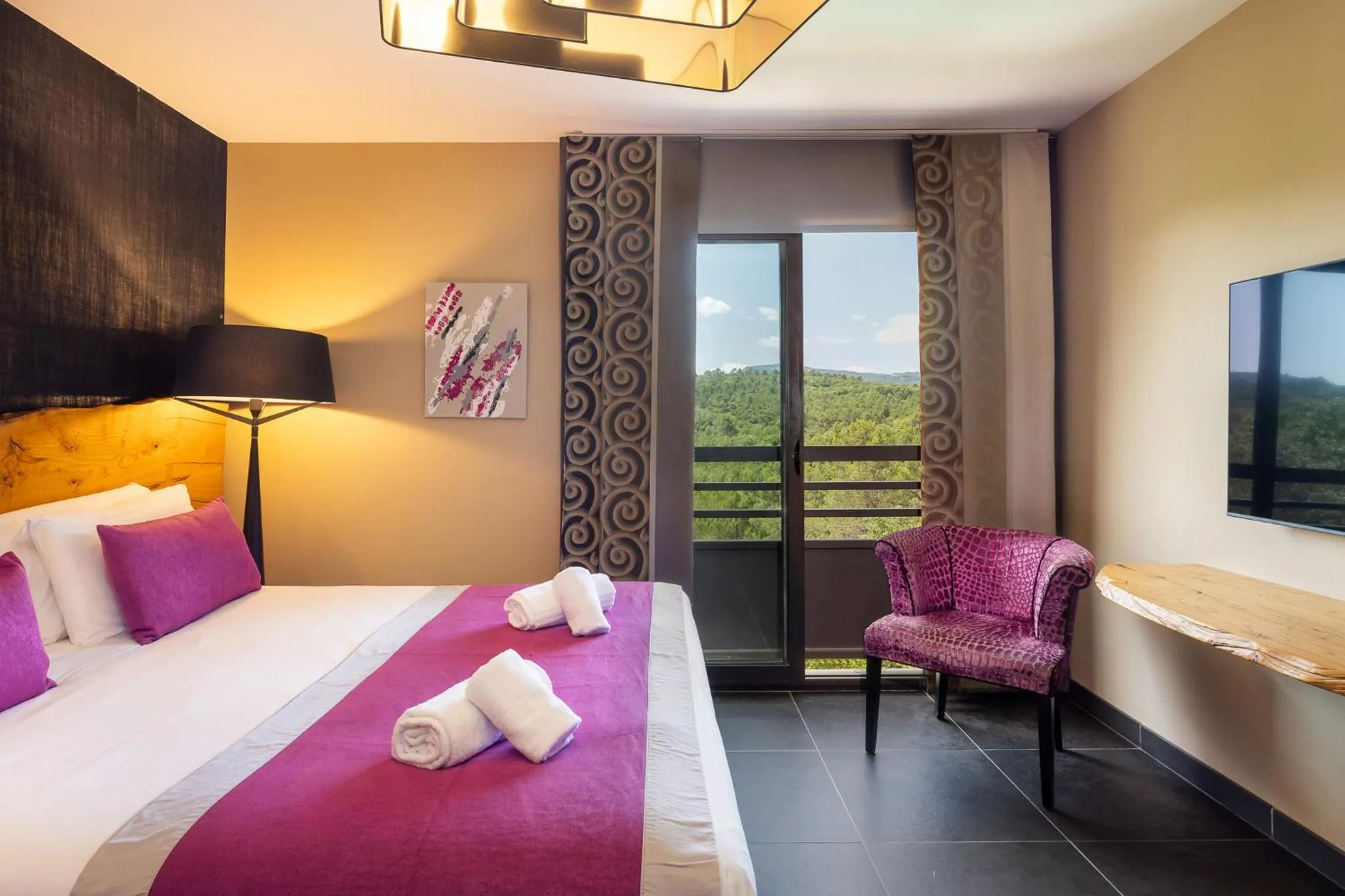 Bedroom, Bed in Mercure Brignoles Golf de Barbaroux & Spa