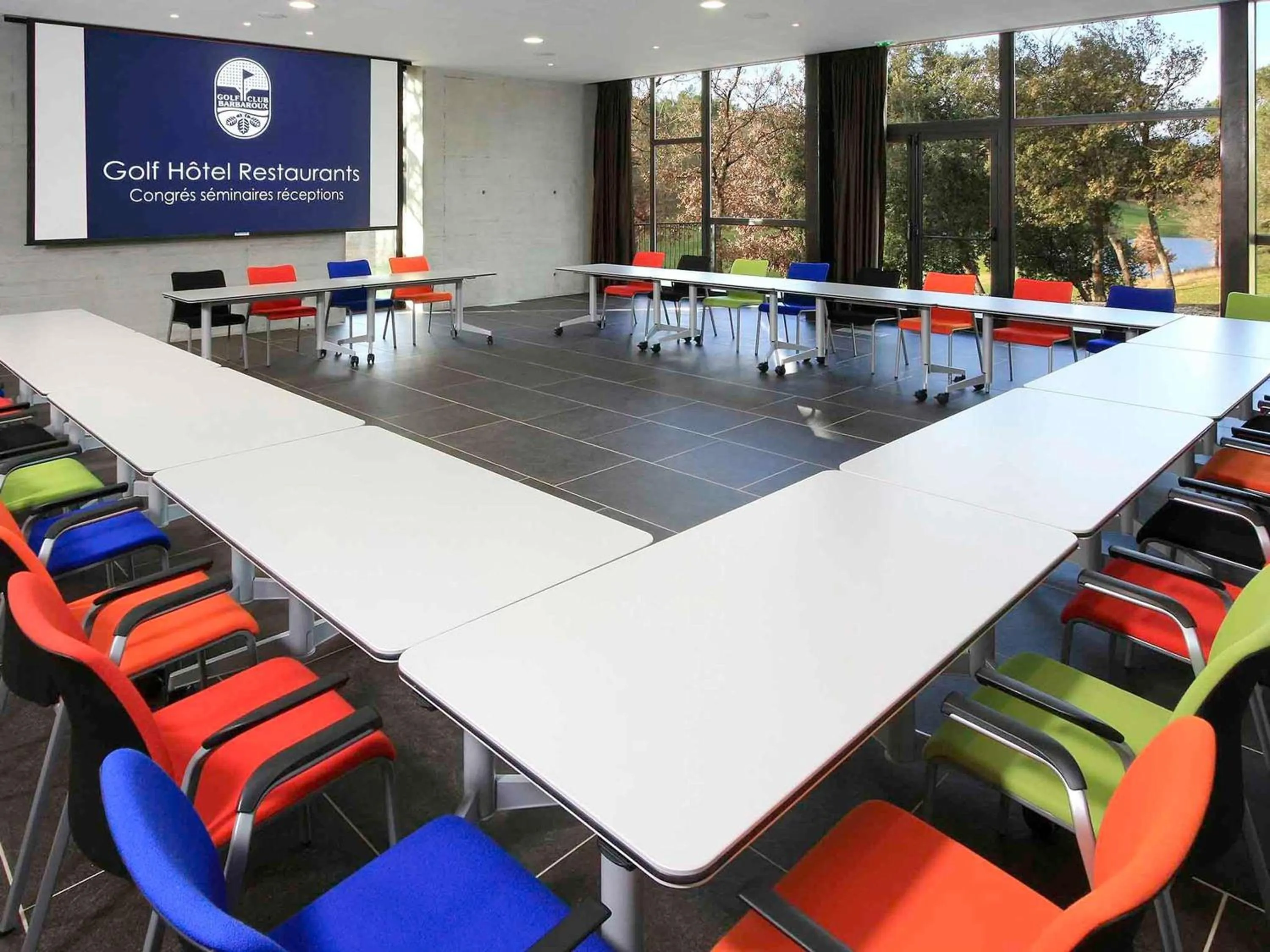 Meeting/conference room in Mercure Brignoles Golf de Barbaroux & Spa