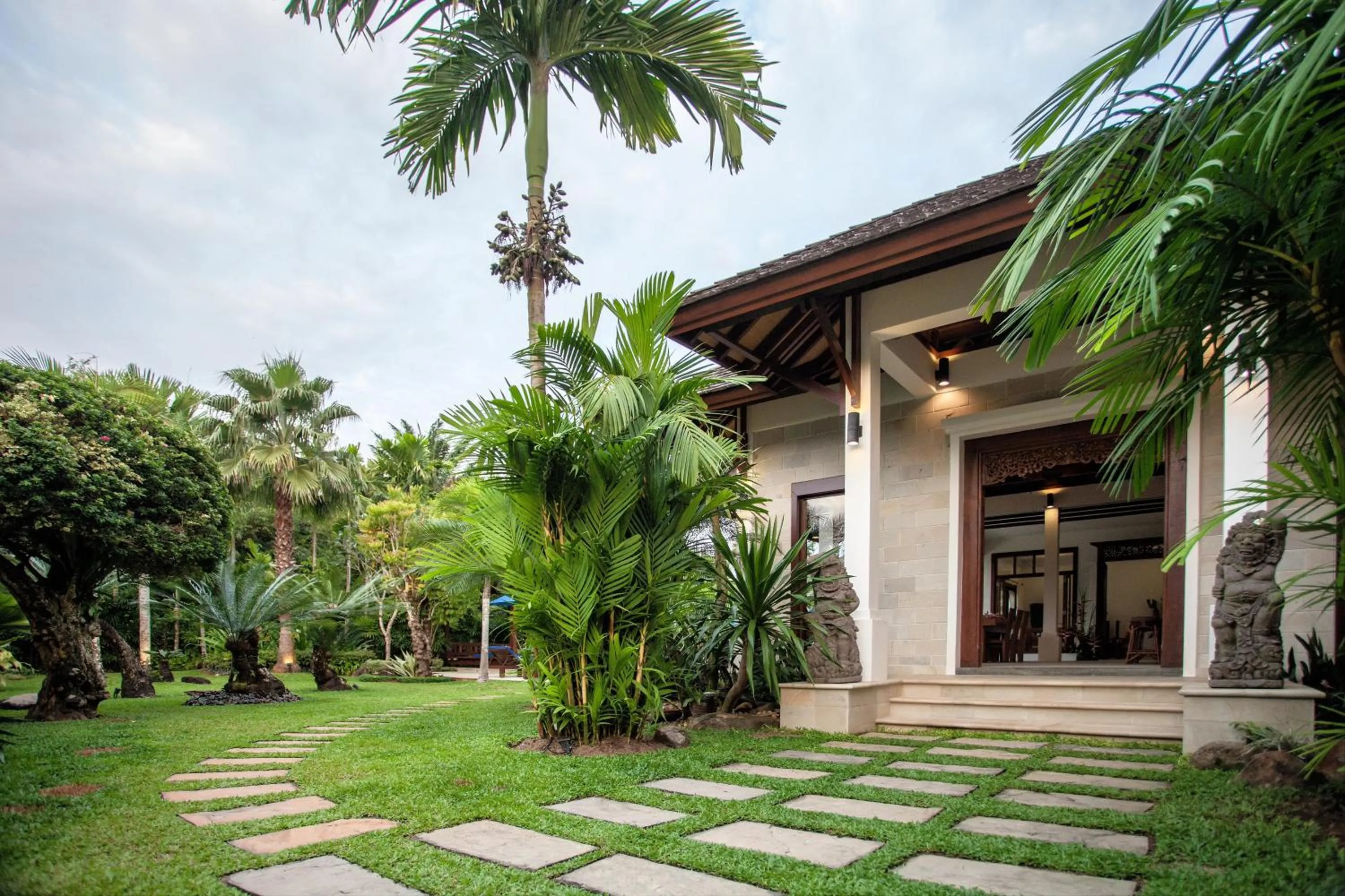 Facade/entrance in Baan Pinya Balinese Style Pool Villa