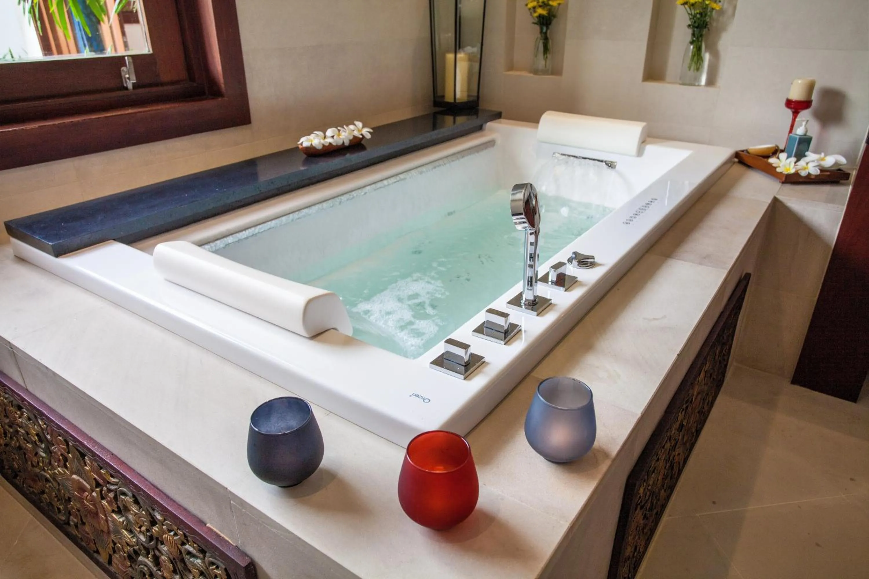 Bathroom in Baan Pinya Balinese Style Pool Villa