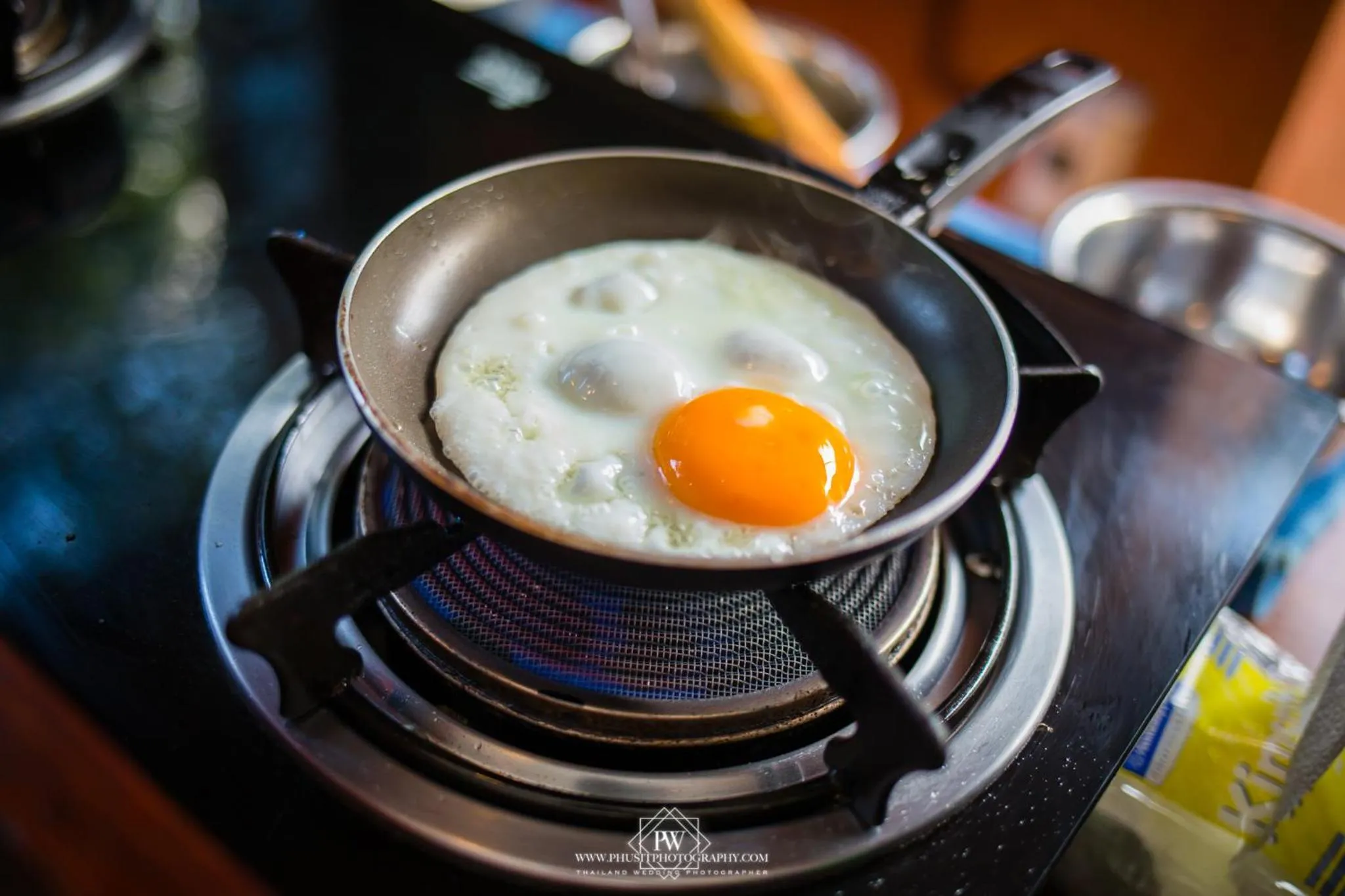 Food and drinks in Flora I Talay