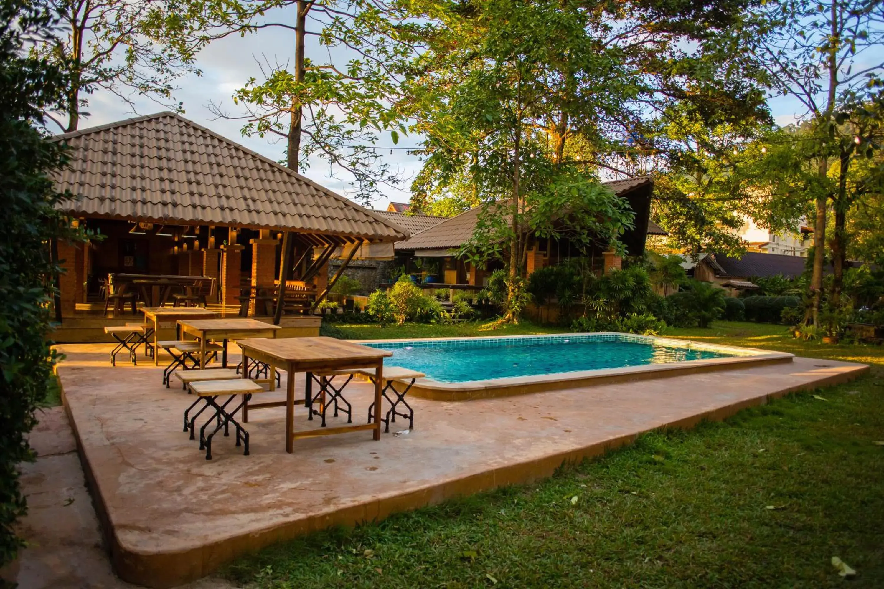 Restaurant/places to eat in Flora I Talay Restaurant/places to eat in Flora I Talay