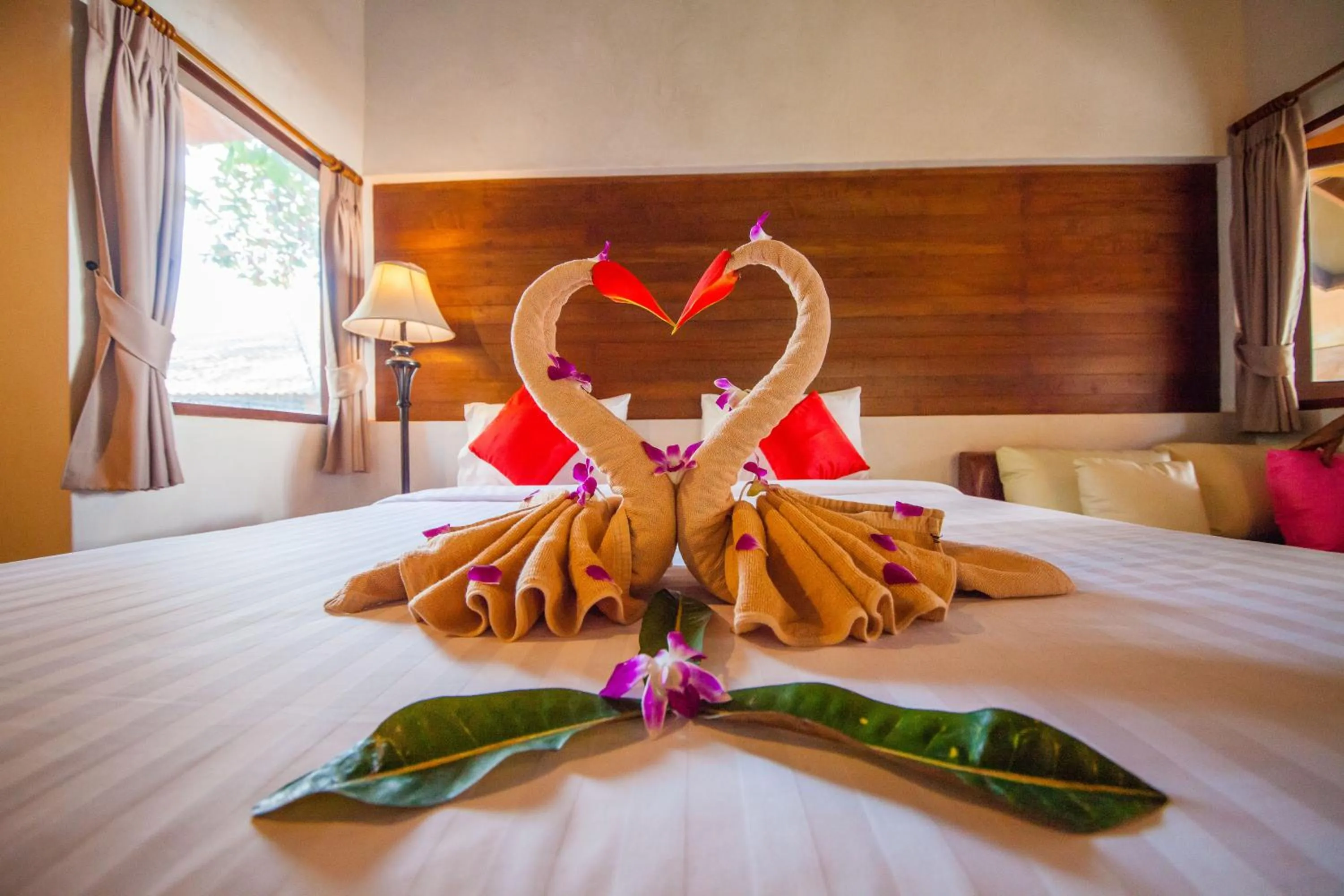 Photo of the whole room, Bed in Flora I Talay