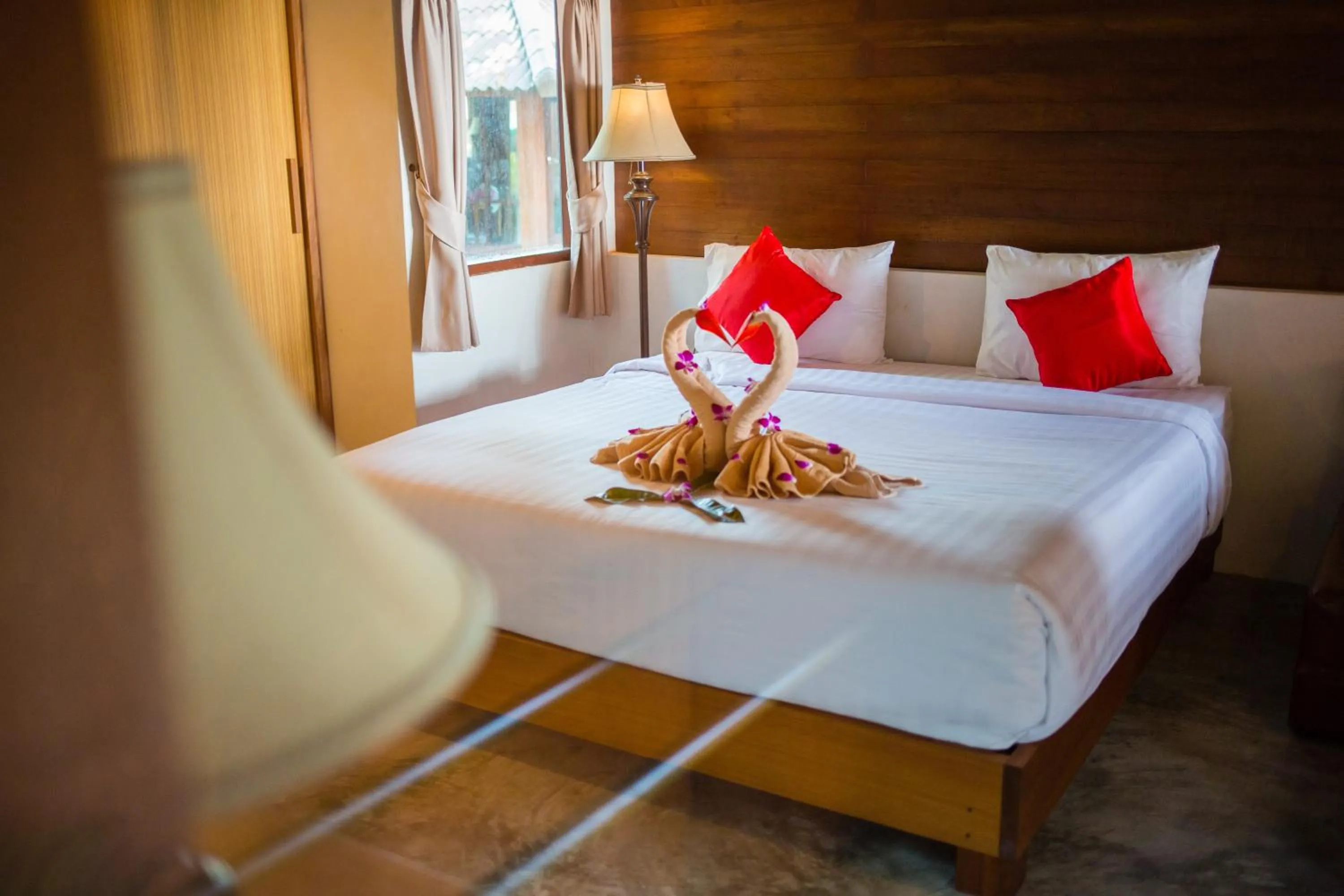 Bed in Flora I Talay