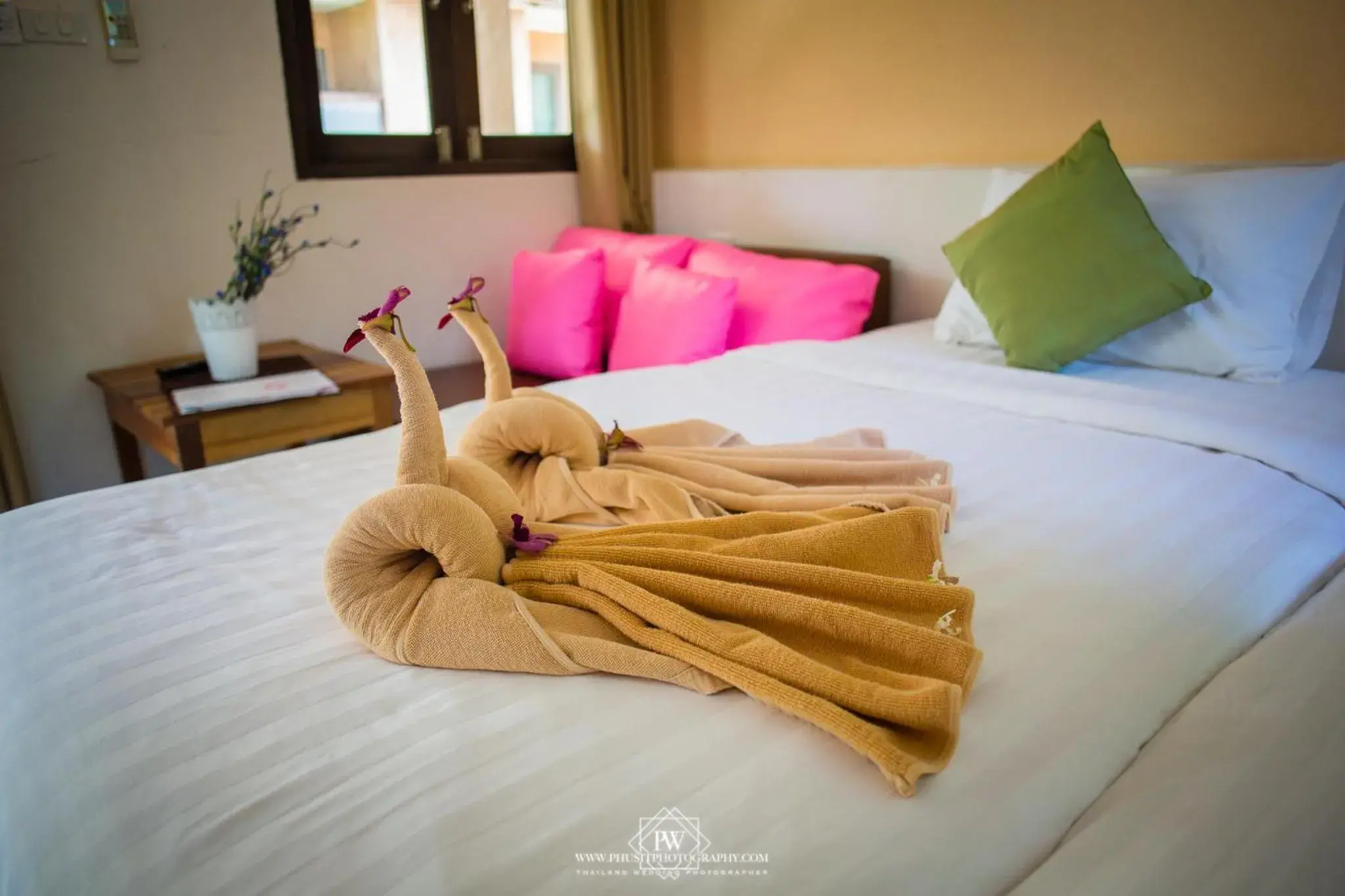 Bed in Flora I Talay Bed in Flora I Talay