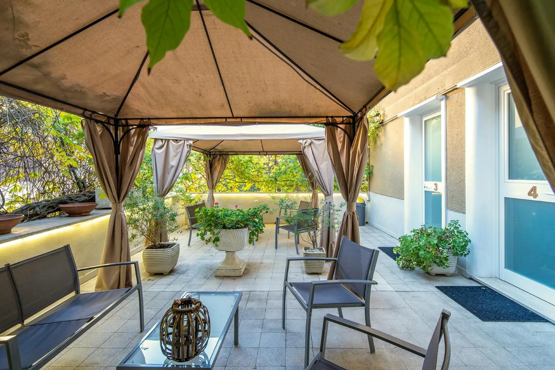 Balcony/Terrace in GARDEN HOUSE - Luxury Guest House - Self check-in only