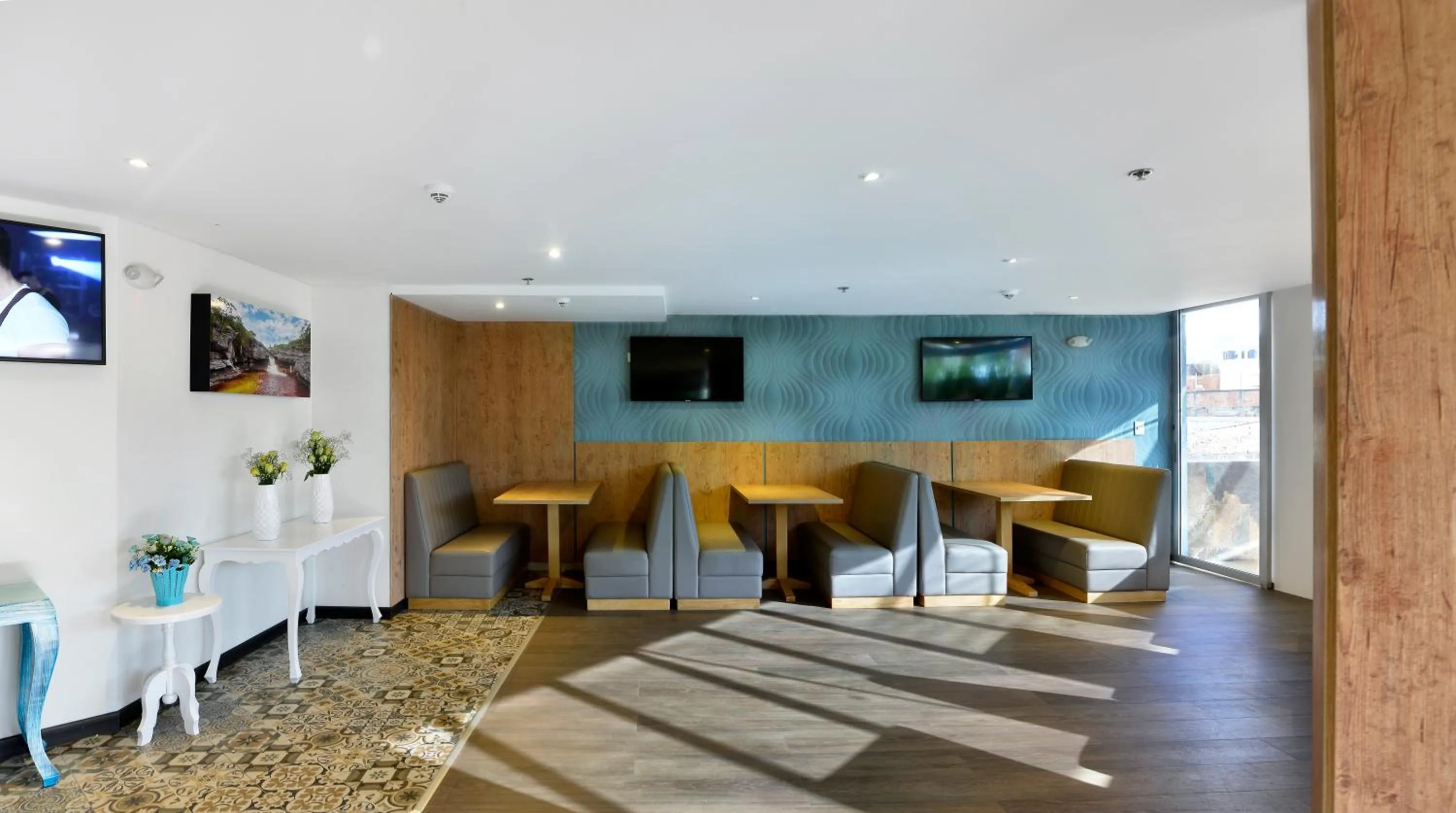 Restaurant/places to eat in Turrim Dei Hotel Boutique