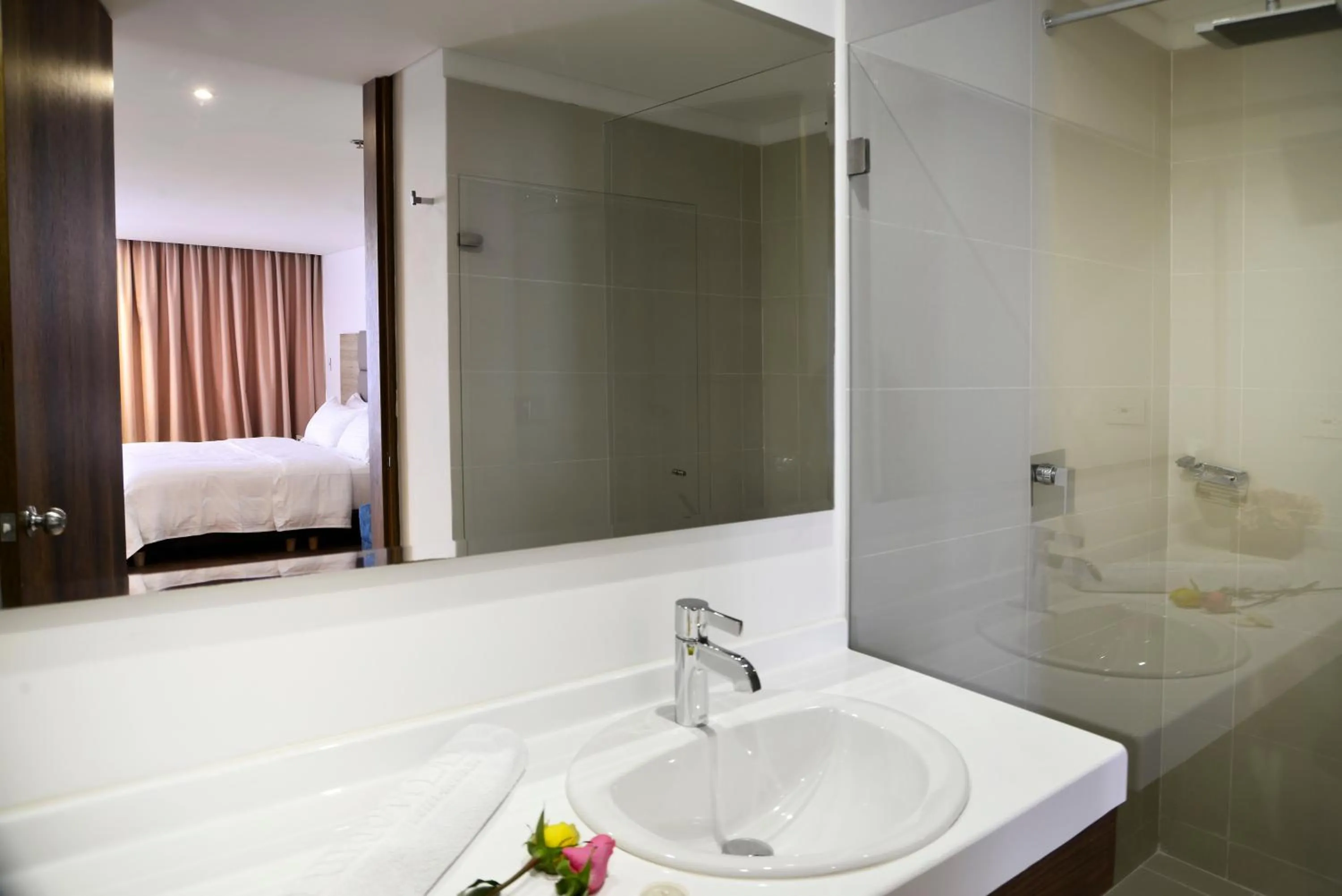 Bathroom, Bed in Turrim Dei Hotel Boutique