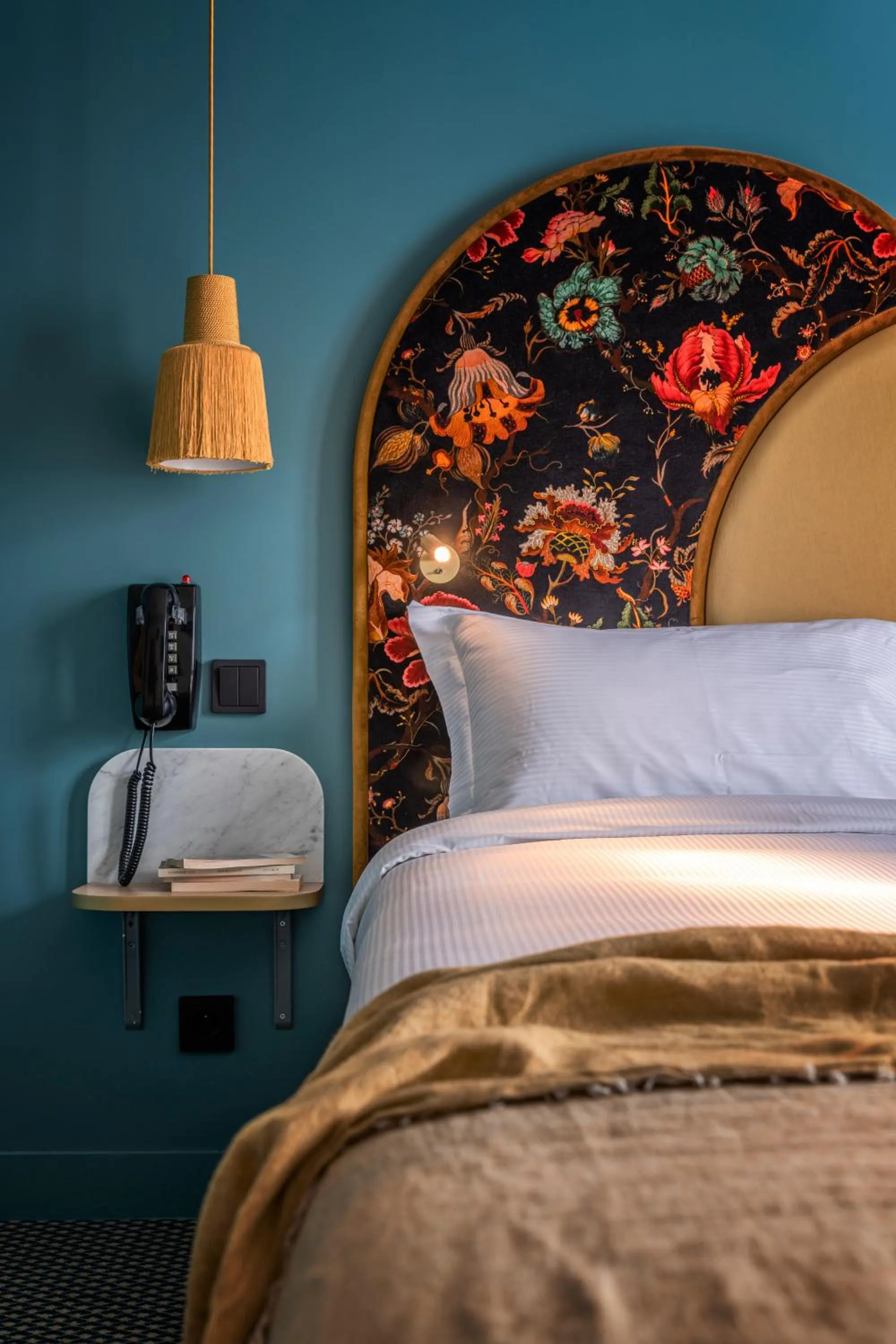 Bed in Hôtel Léopold - Orso Hotels