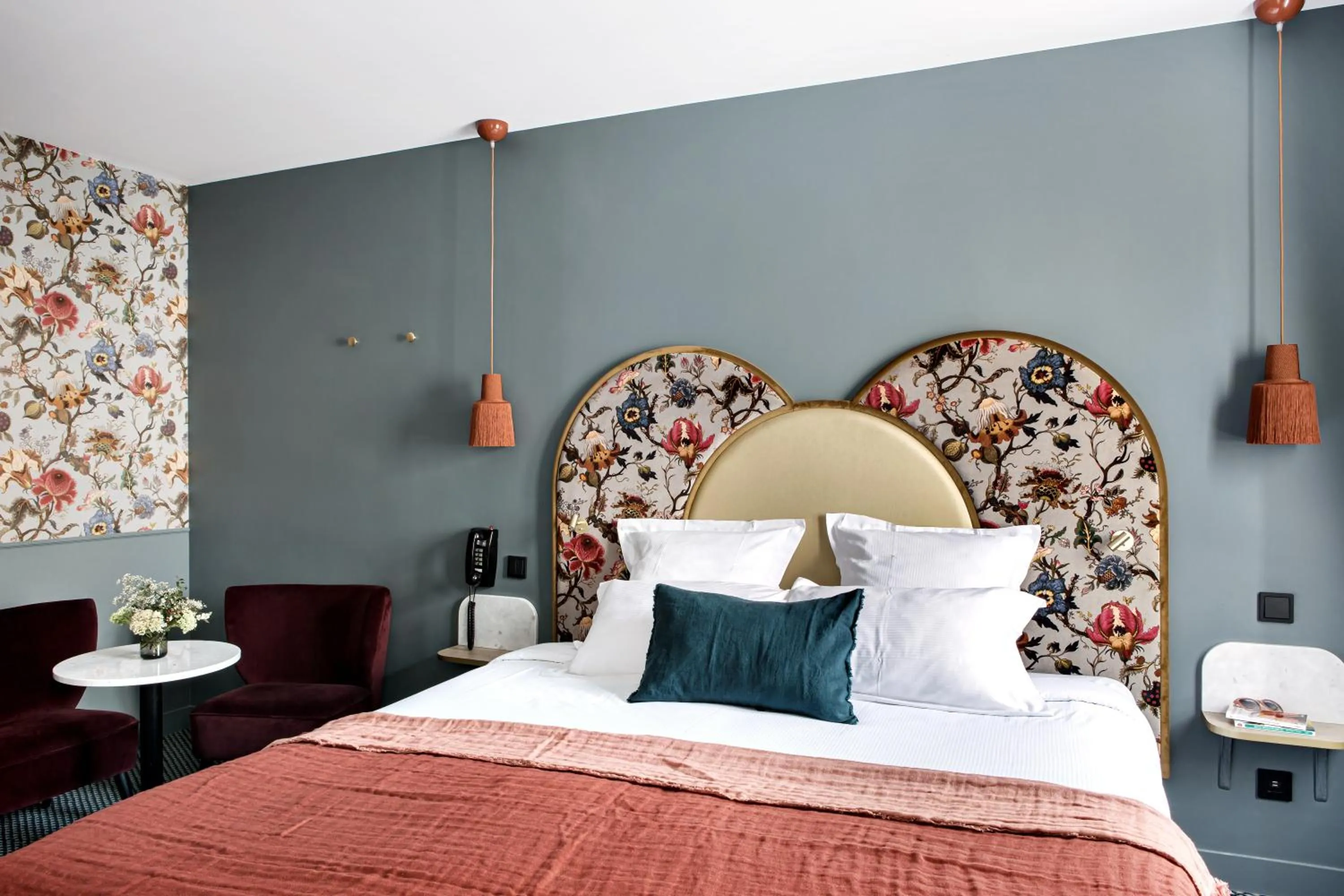 Bed in Hôtel Léopold - Orso Hotels