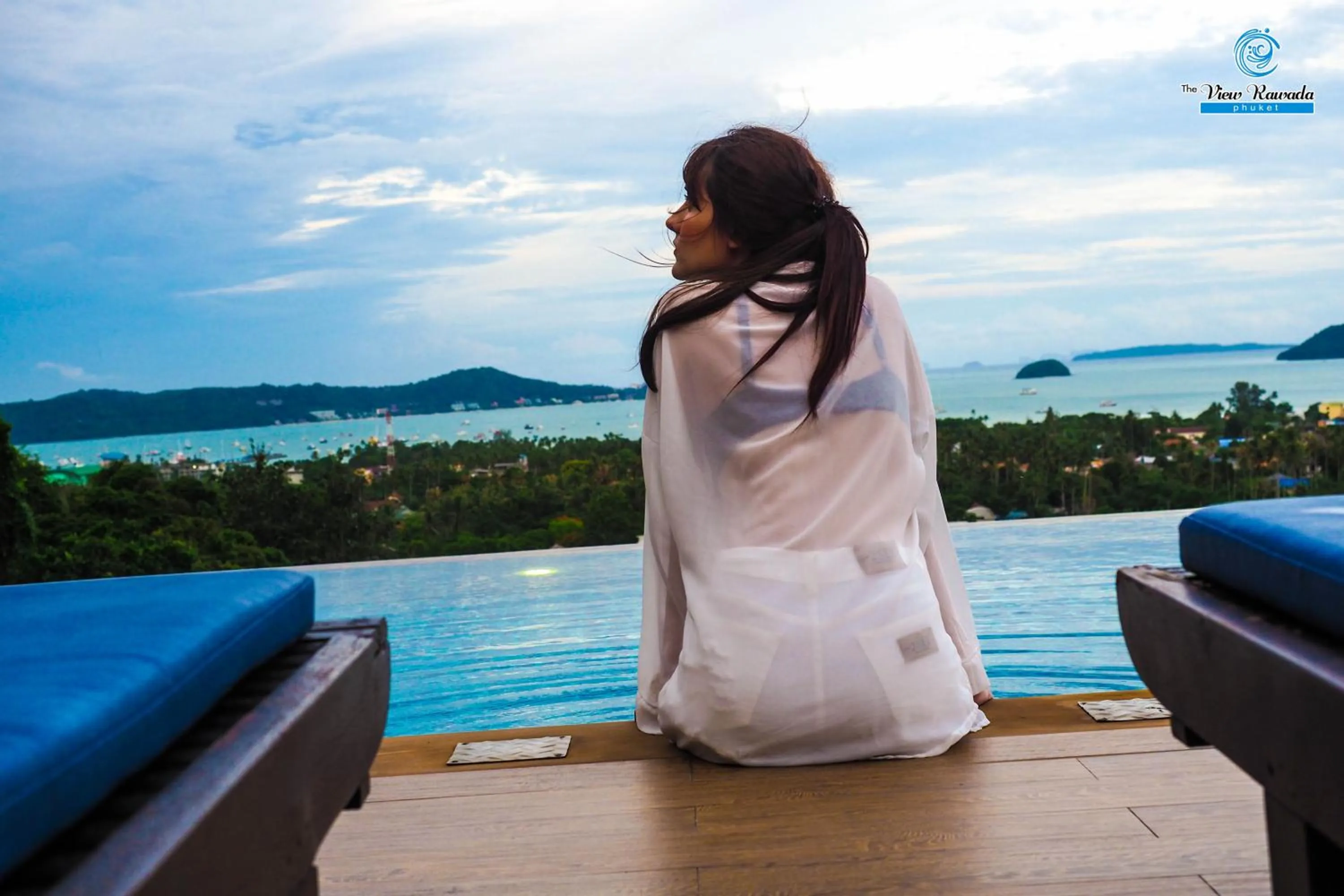 Swimming pool in The View Rawada Phuket